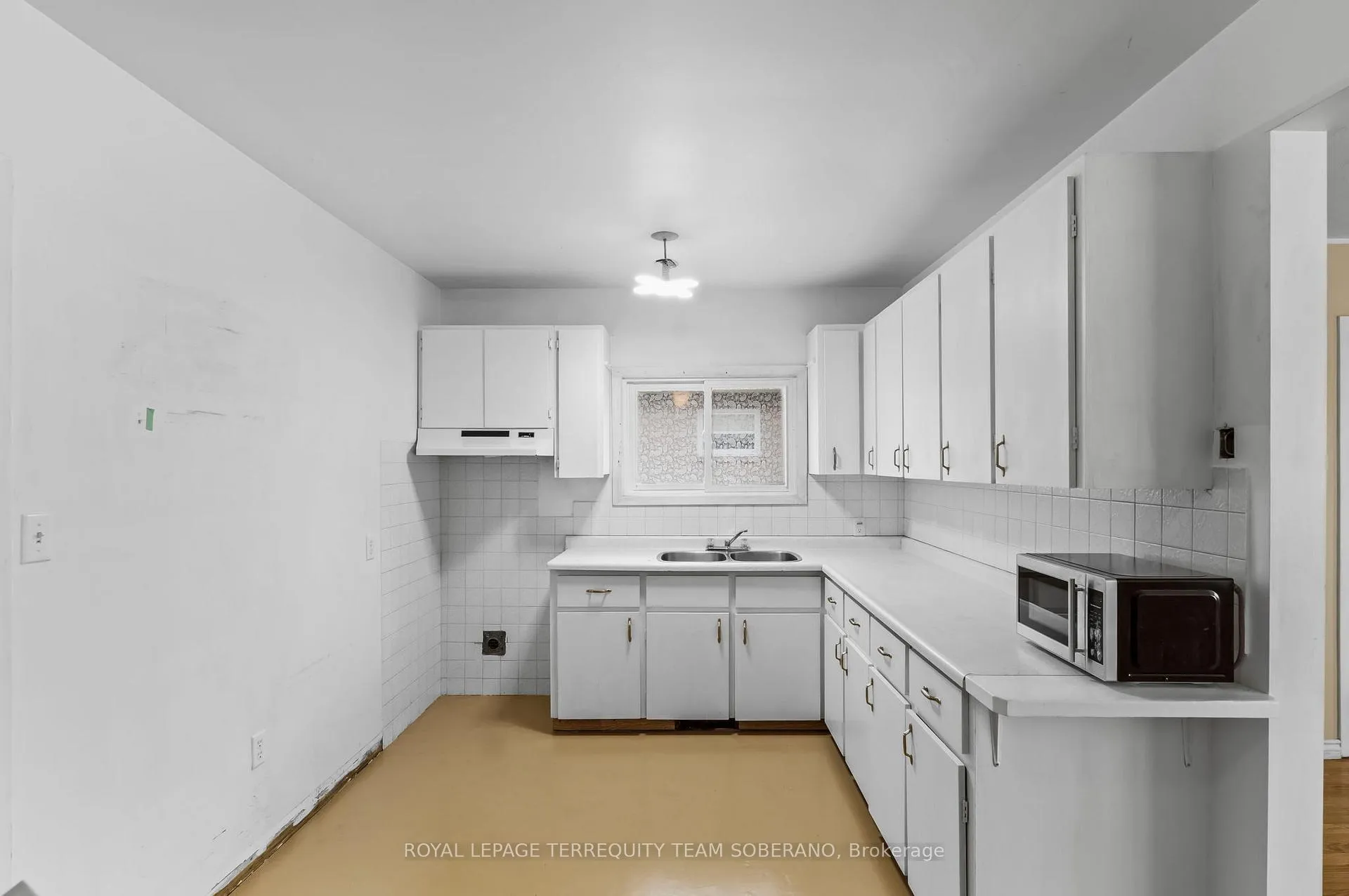 Photo 9 of 378 Elmgrove Avenue, Oshawa, Vanier — HOMEH