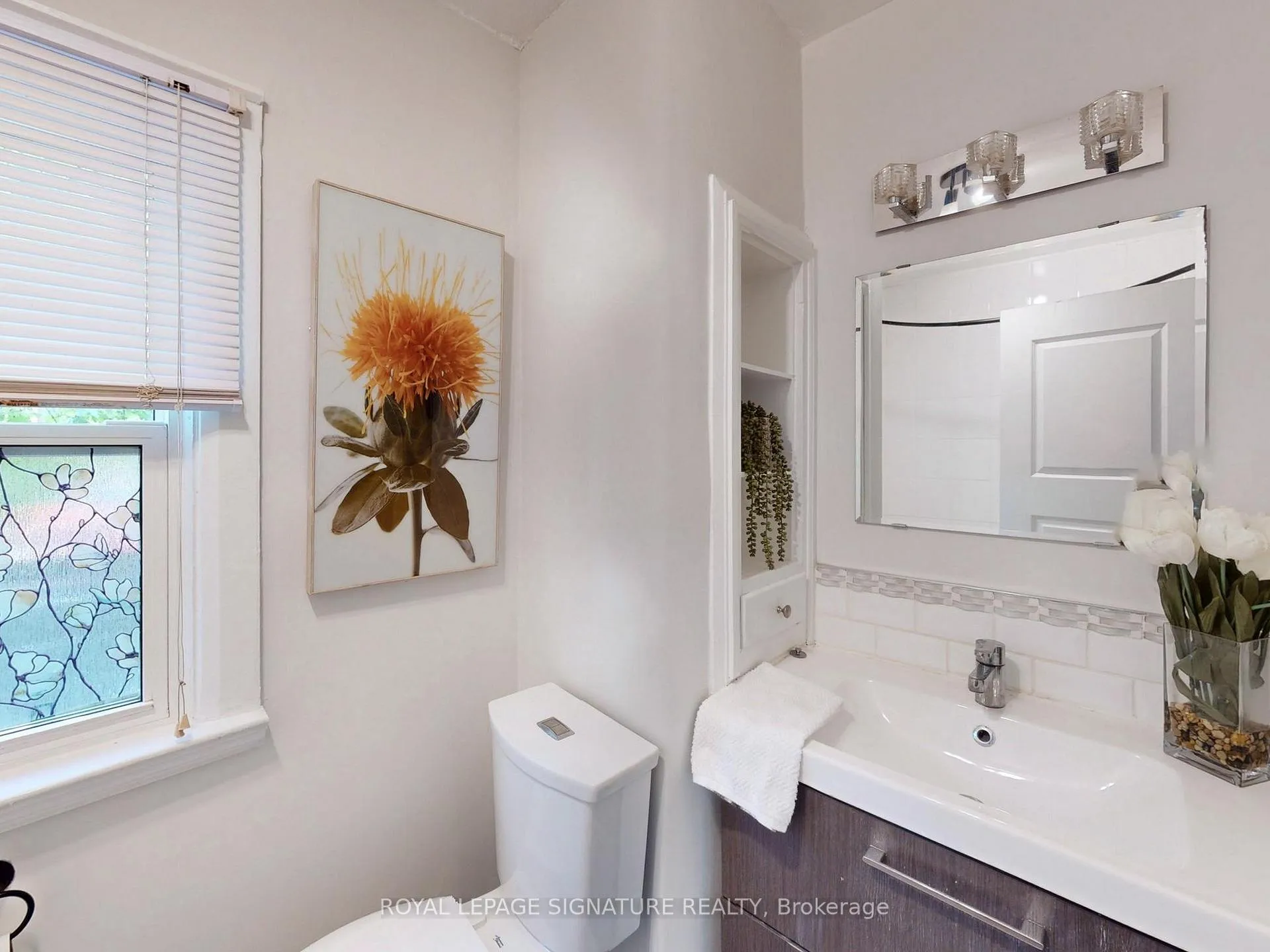 Photo 14 of 8 Fairford Avenue, Toronto, Greenwood-Coxwell — HOMEH