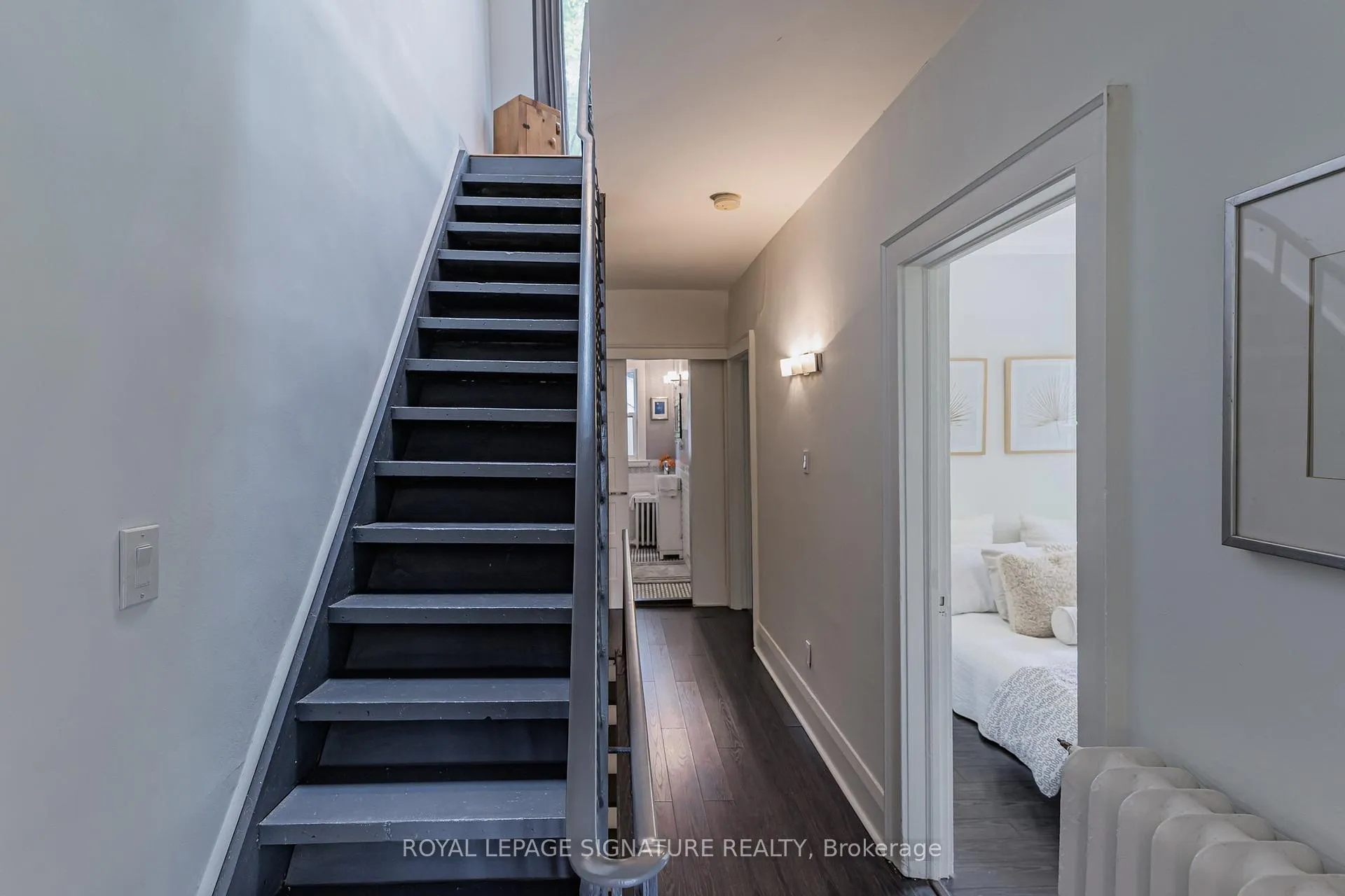 Photo 18 of 8 Fairford Avenue, Toronto, Greenwood-Coxwell — HOMEH