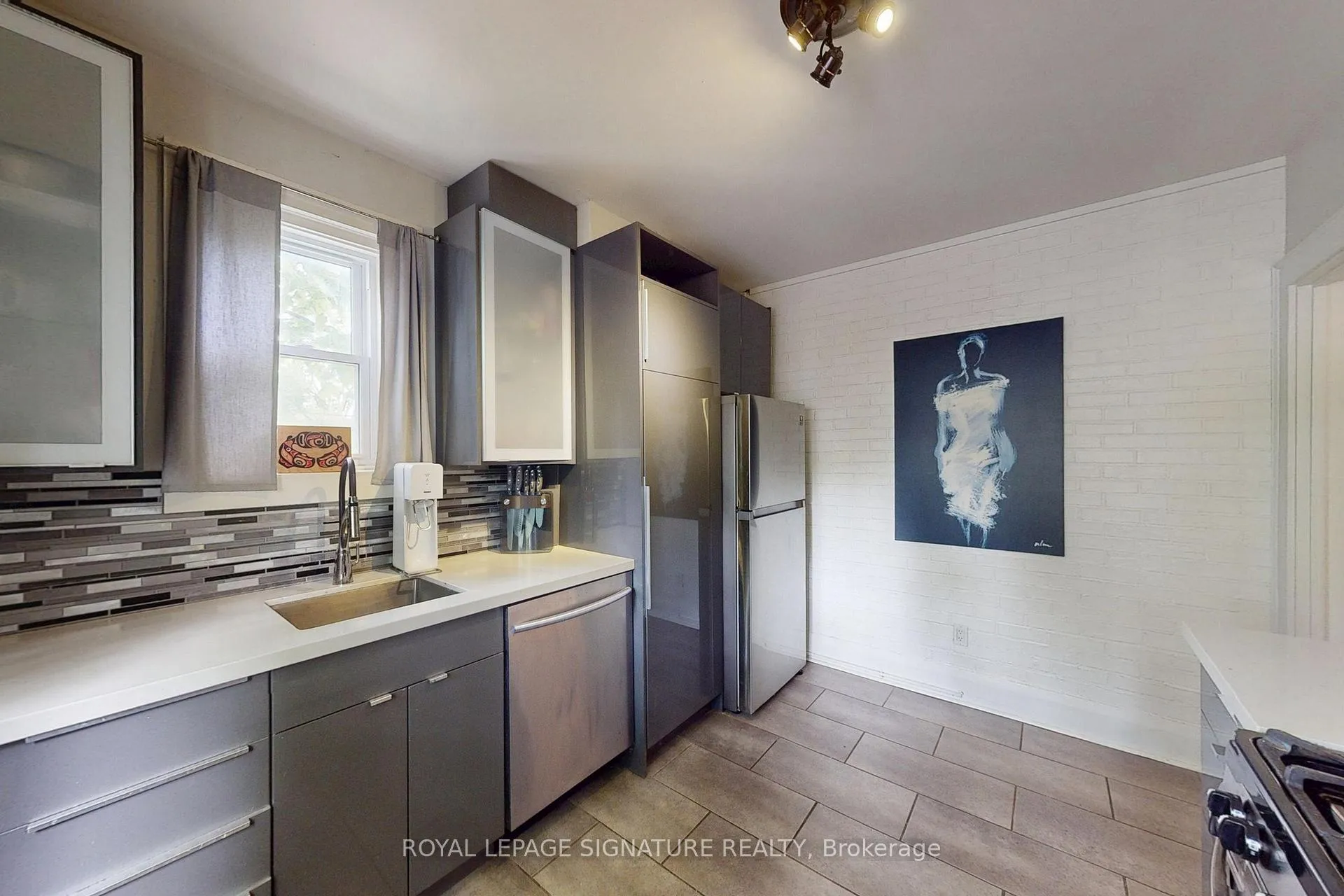 Photo 20 of 8 Fairford Avenue, Toronto, Greenwood-Coxwell — HOMEH