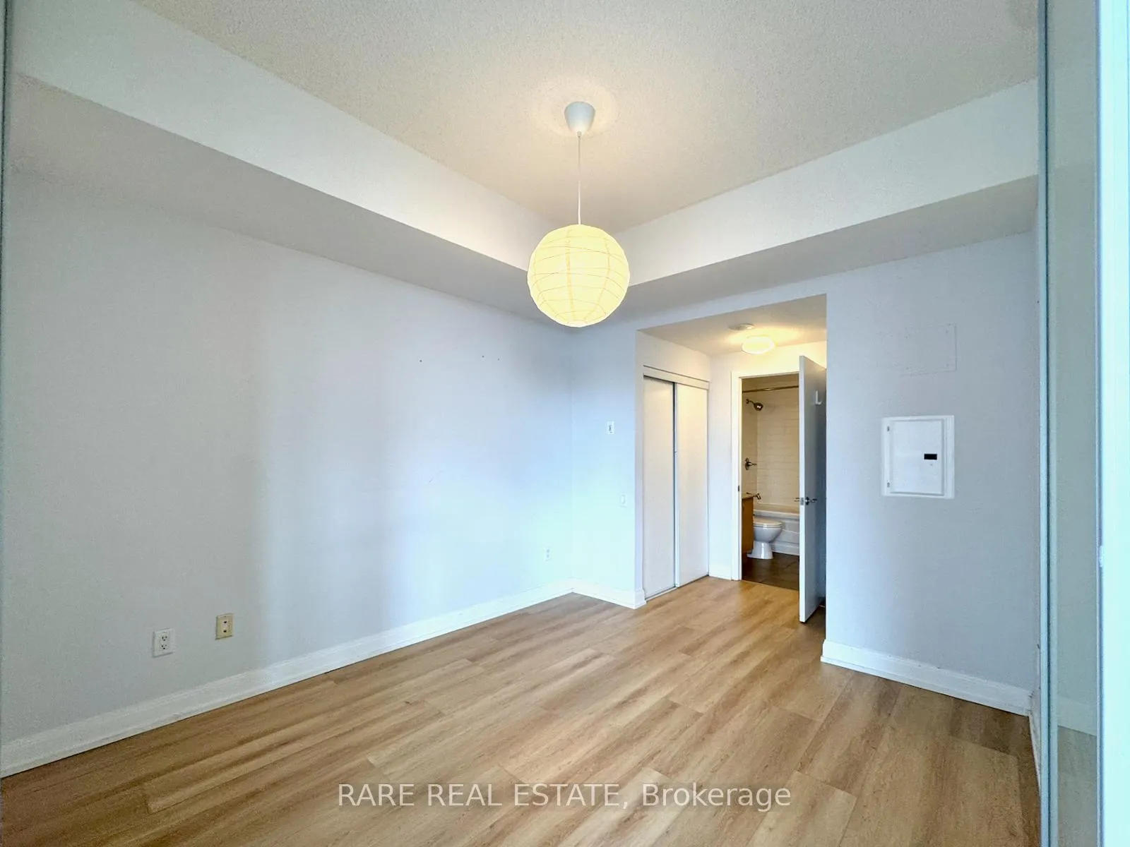 Photo 9 of Unit 3304, 2191 Yonge Street, Toronto, Mount Pleasant West — HOMEH