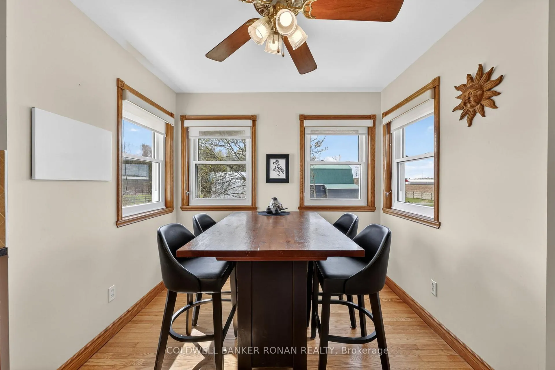 Photo 16 of 5321 Concession 7, Clearview, Rural Clearview — HOMEH