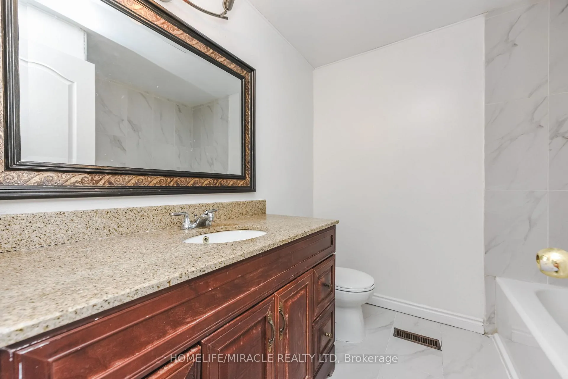 Photo 15 of Unit 72, 72 Carleton Place, Brampton, Bramalea West Industrial — HOMEH