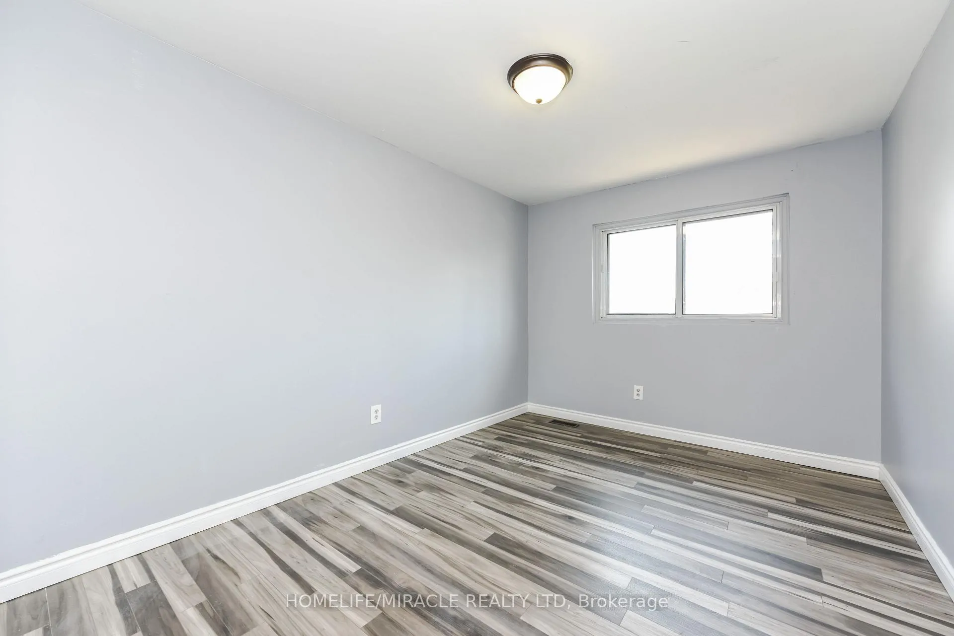 Photo 17 of Unit 72, 72 Carleton Place, Brampton, Bramalea West Industrial — HOMEH