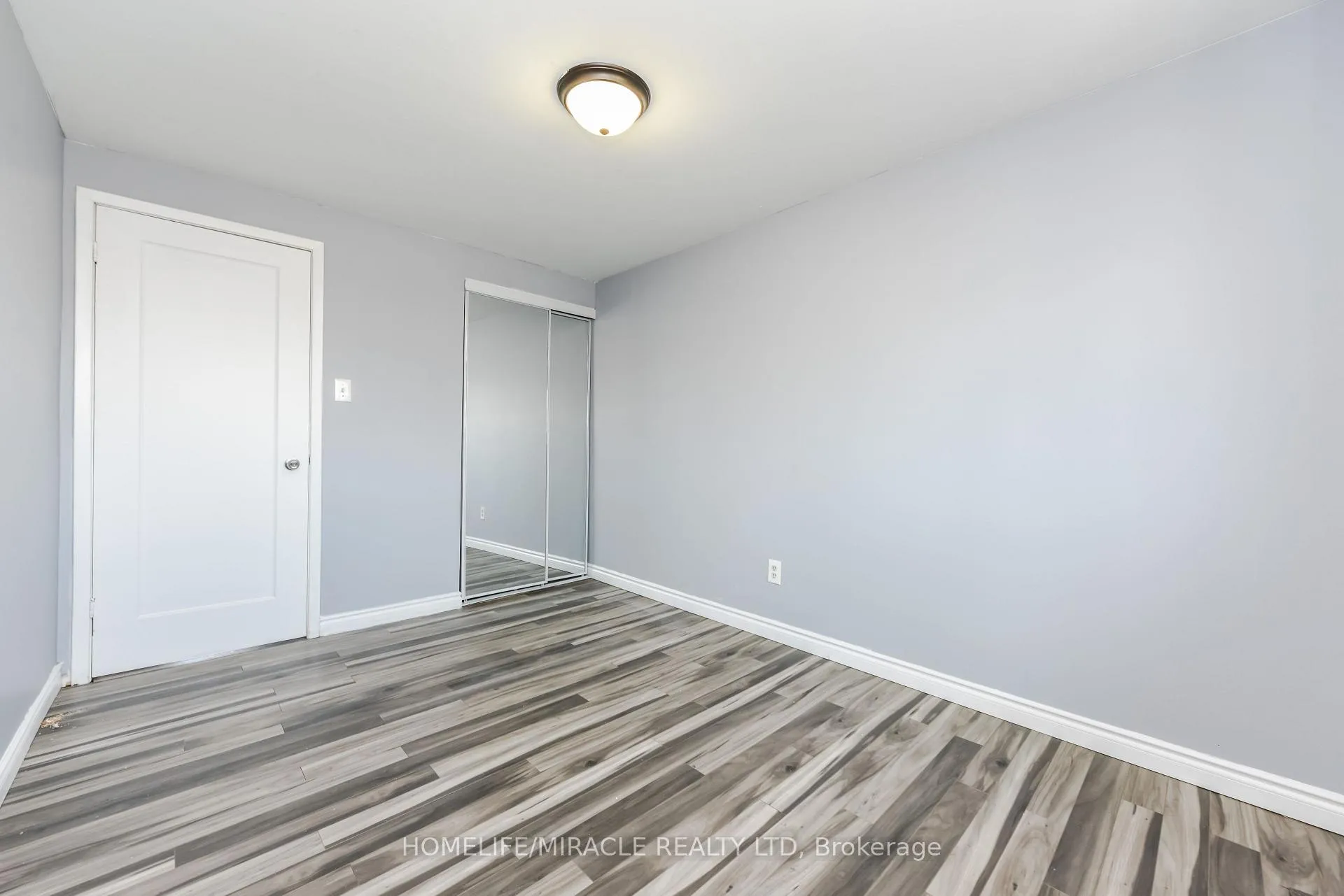 Photo 18 of Unit 72, 72 Carleton Place, Brampton, Bramalea West Industrial — HOMEH