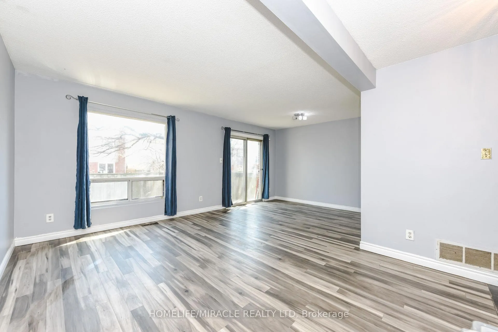 Photo 28 of Unit 72, 72 Carleton Place, Brampton, Bramalea West Industrial — HOMEH