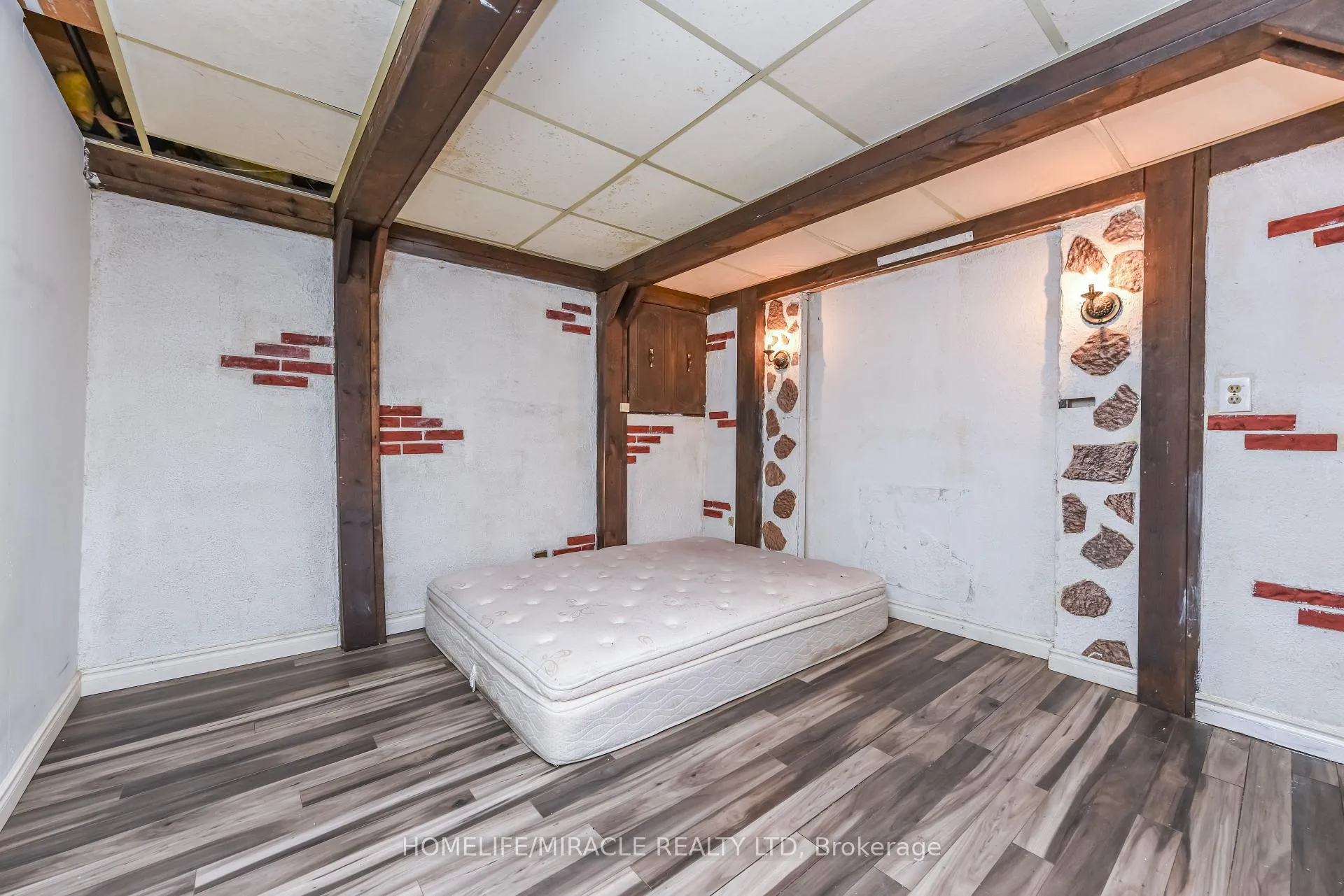Photo 48 of Unit 72, 72 Carleton Place, Brampton, Bramalea West Industrial — HOMEH