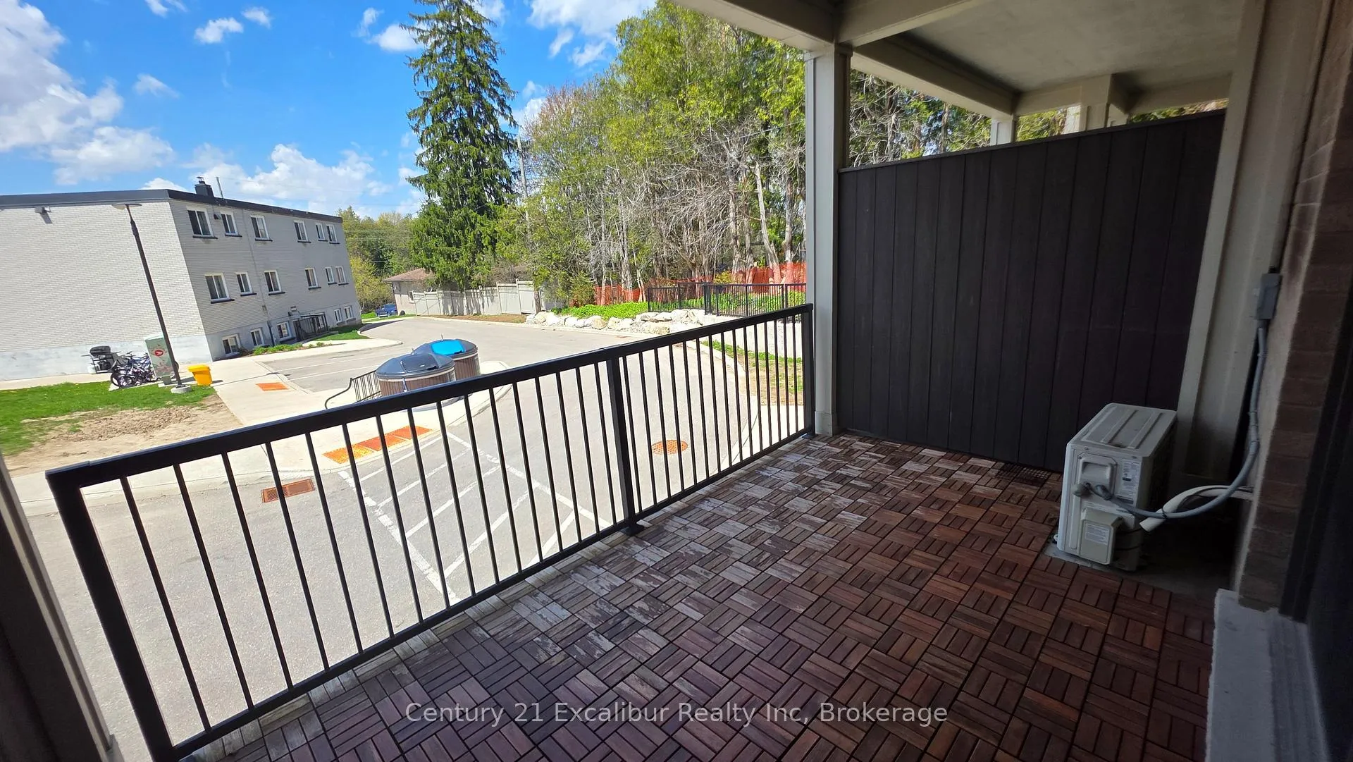 Photo 3 of Unit 4B, 360 Queen Street E, Centre Wellington, Fergus — HOMEH