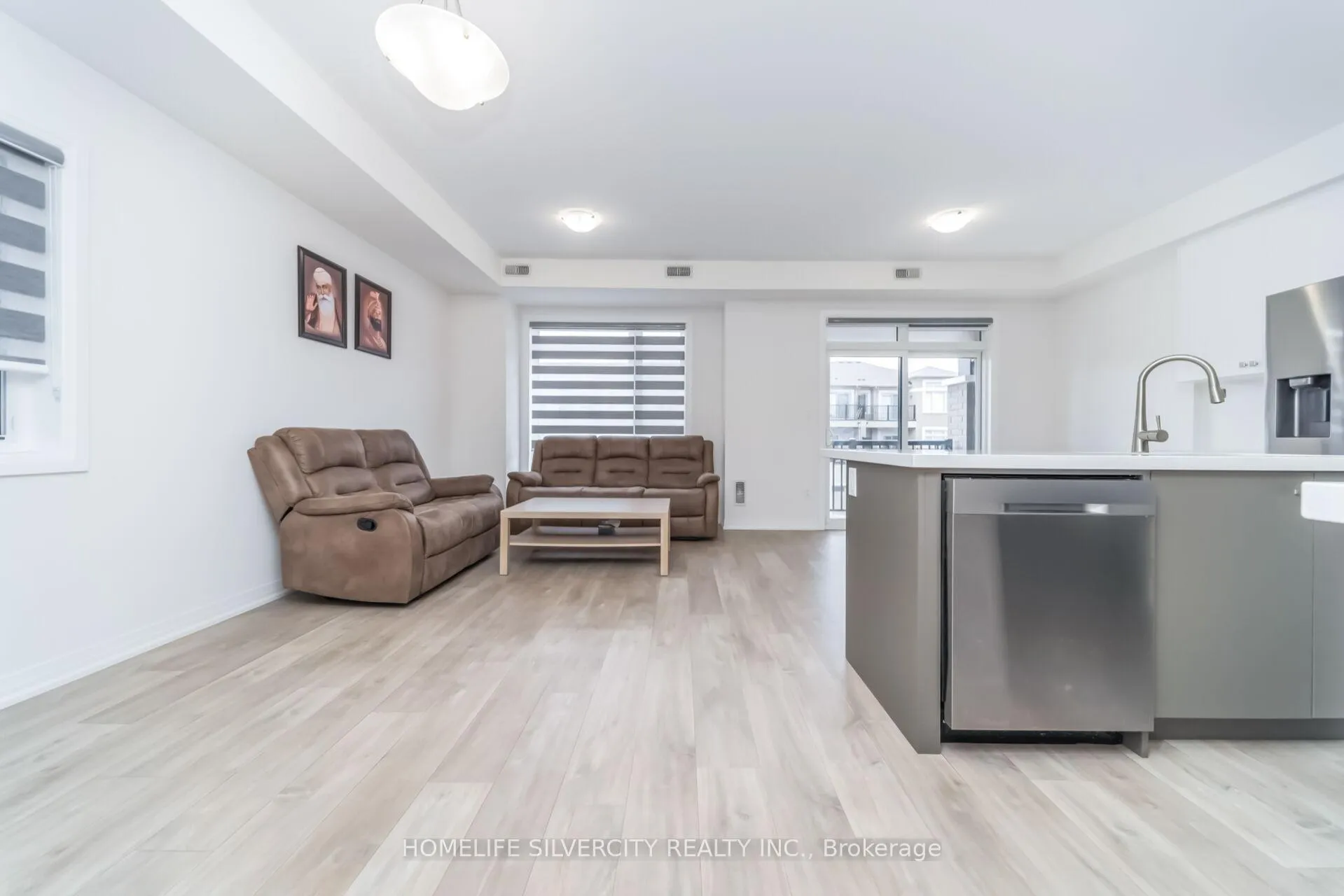 Photo 13 of 25 Purple Sage Drive, Brampton, Bram East — HOMEH