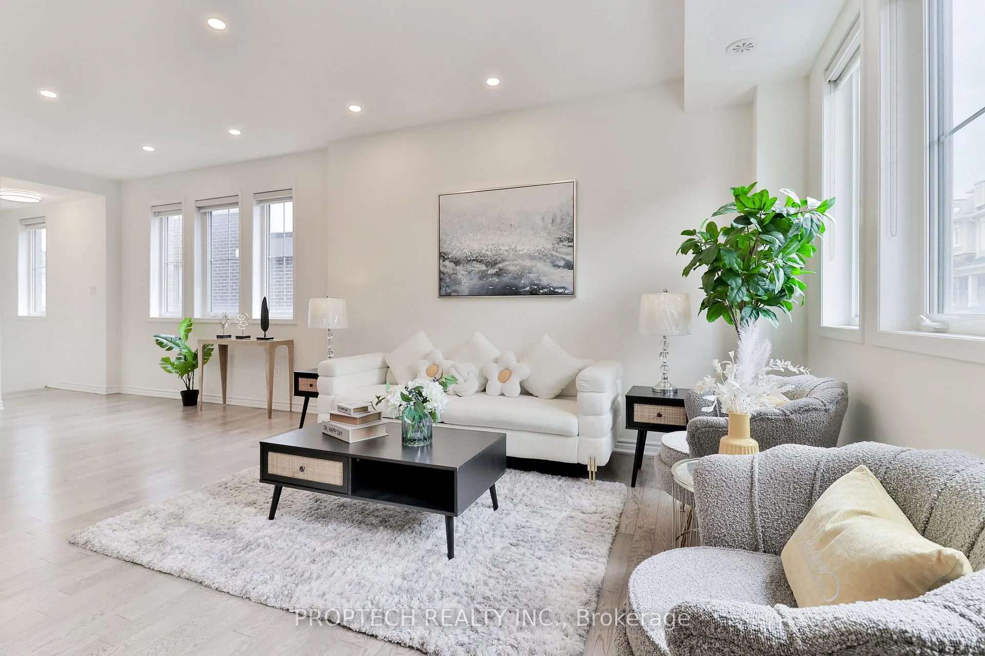 Photo 10 of 19 Frederick Wilson Avenue, Markham, Cornell — HOMEH