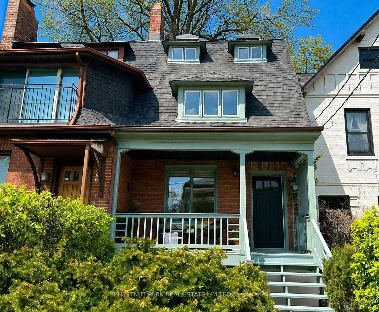 Front of 244 Cottingham Street