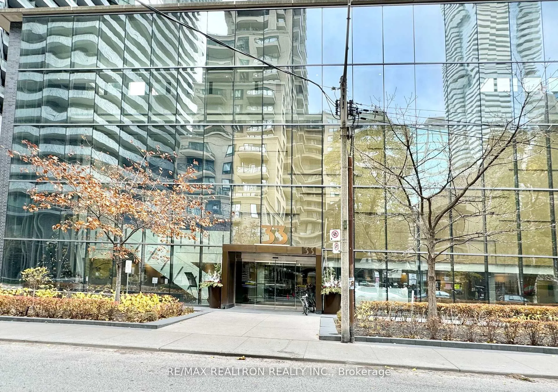 Photo 1 of Unit 1404, 33 Charles Street E, Toronto, Church-Yonge Corridor — HOMEH