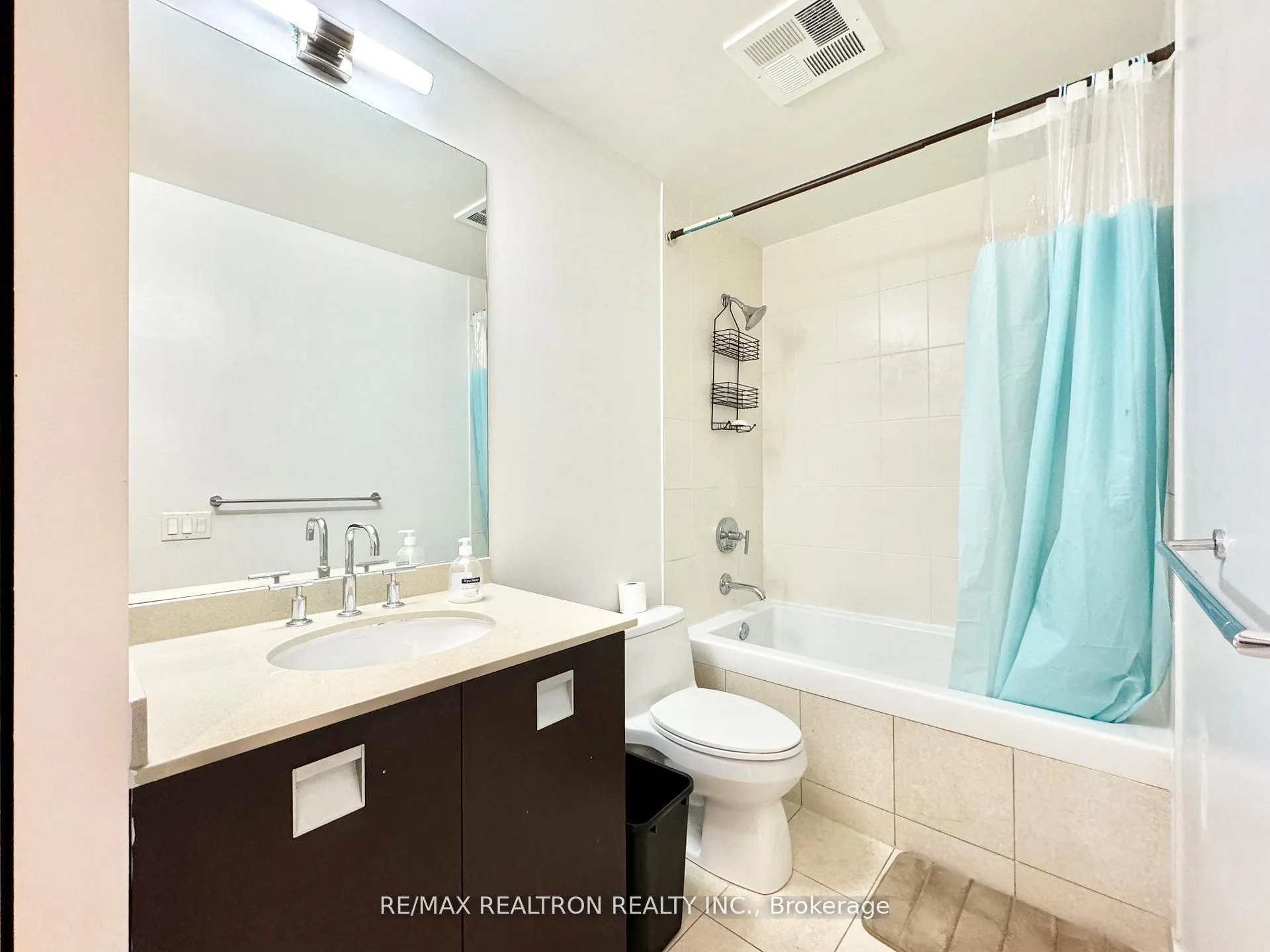Photo 14 of Unit 1404, 33 Charles Street E, Toronto, Church-Yonge Corridor — HOMEH