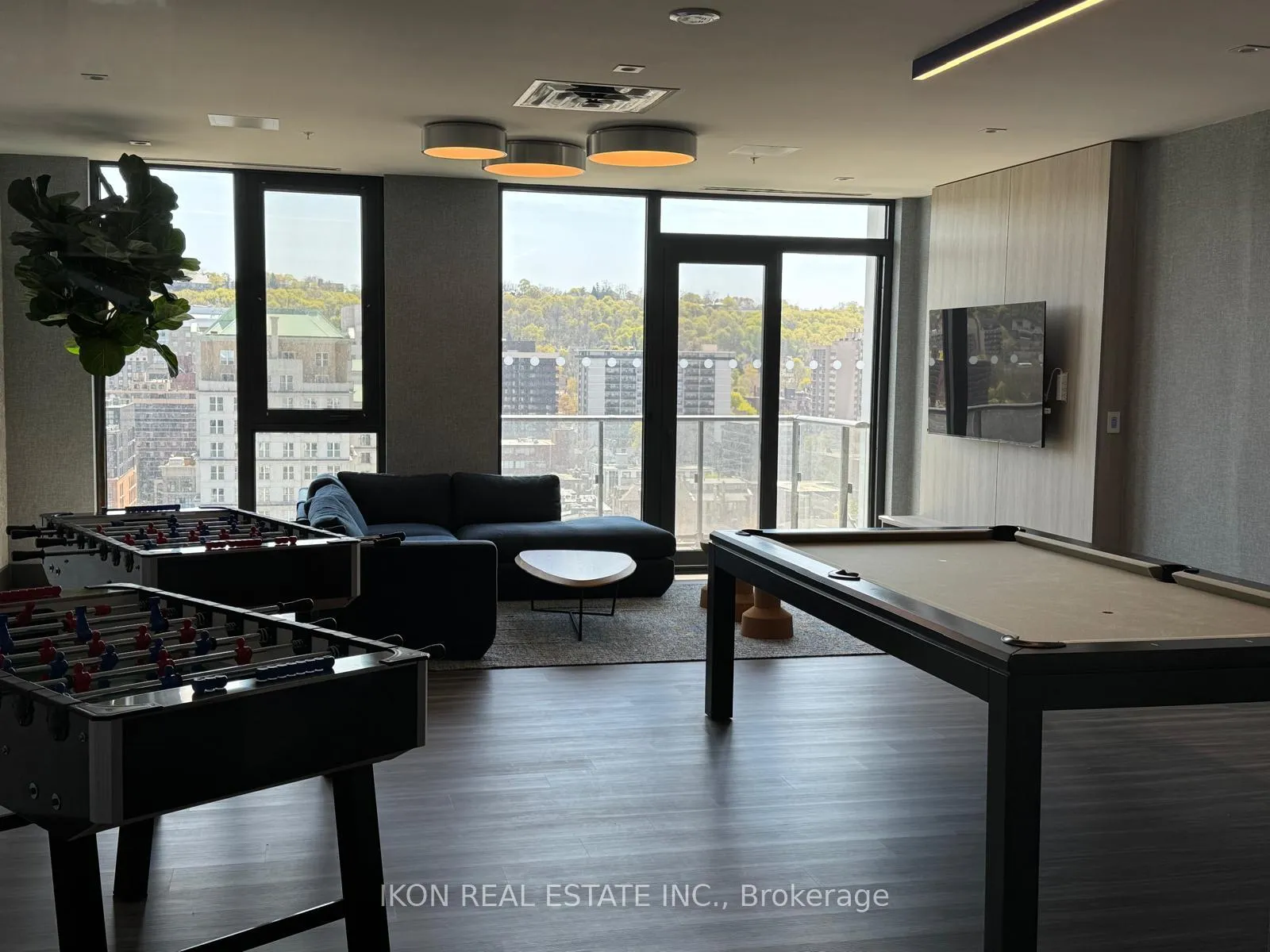 Photo 12 of 75 James Street S, Hamilton, Corktown — HOMEH