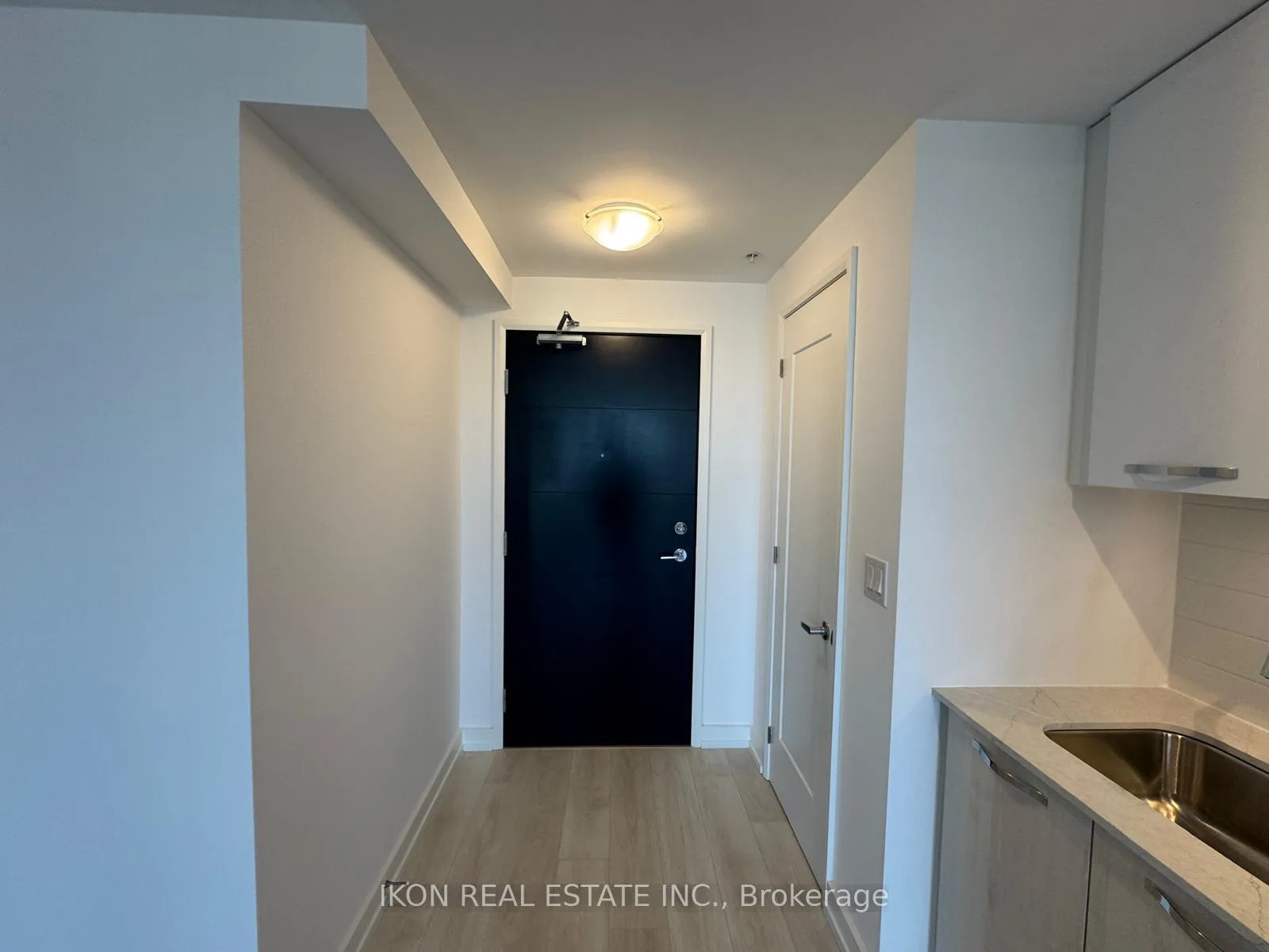 Photo 20 of 75 James Street S, Hamilton, Corktown — HOMEH