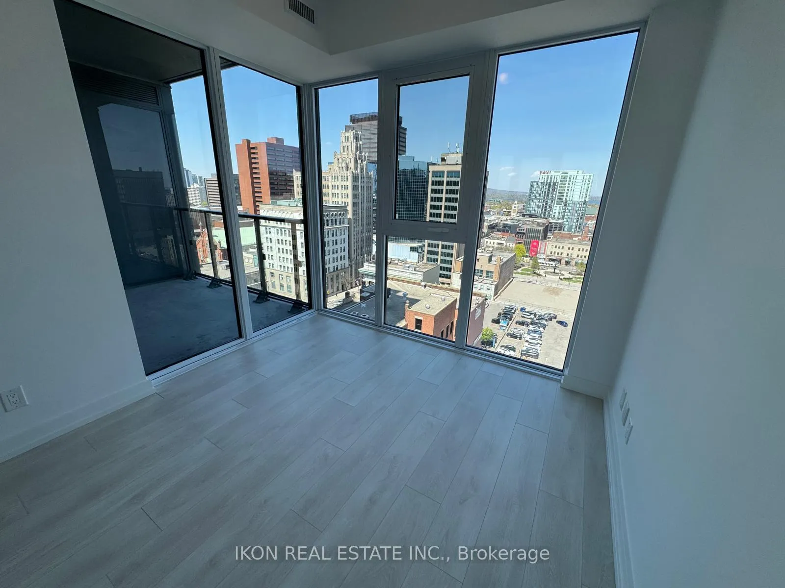 Photo 30 of 75 James Street S, Hamilton, Corktown — HOMEH