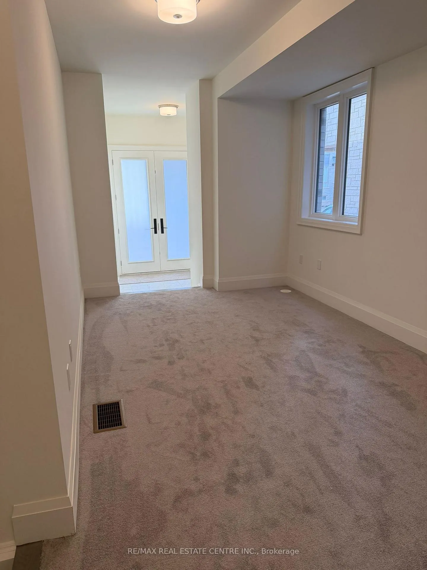 Photo 5 of 3315 Taha Gardens, Oakville, Glenorchy — HOMEH