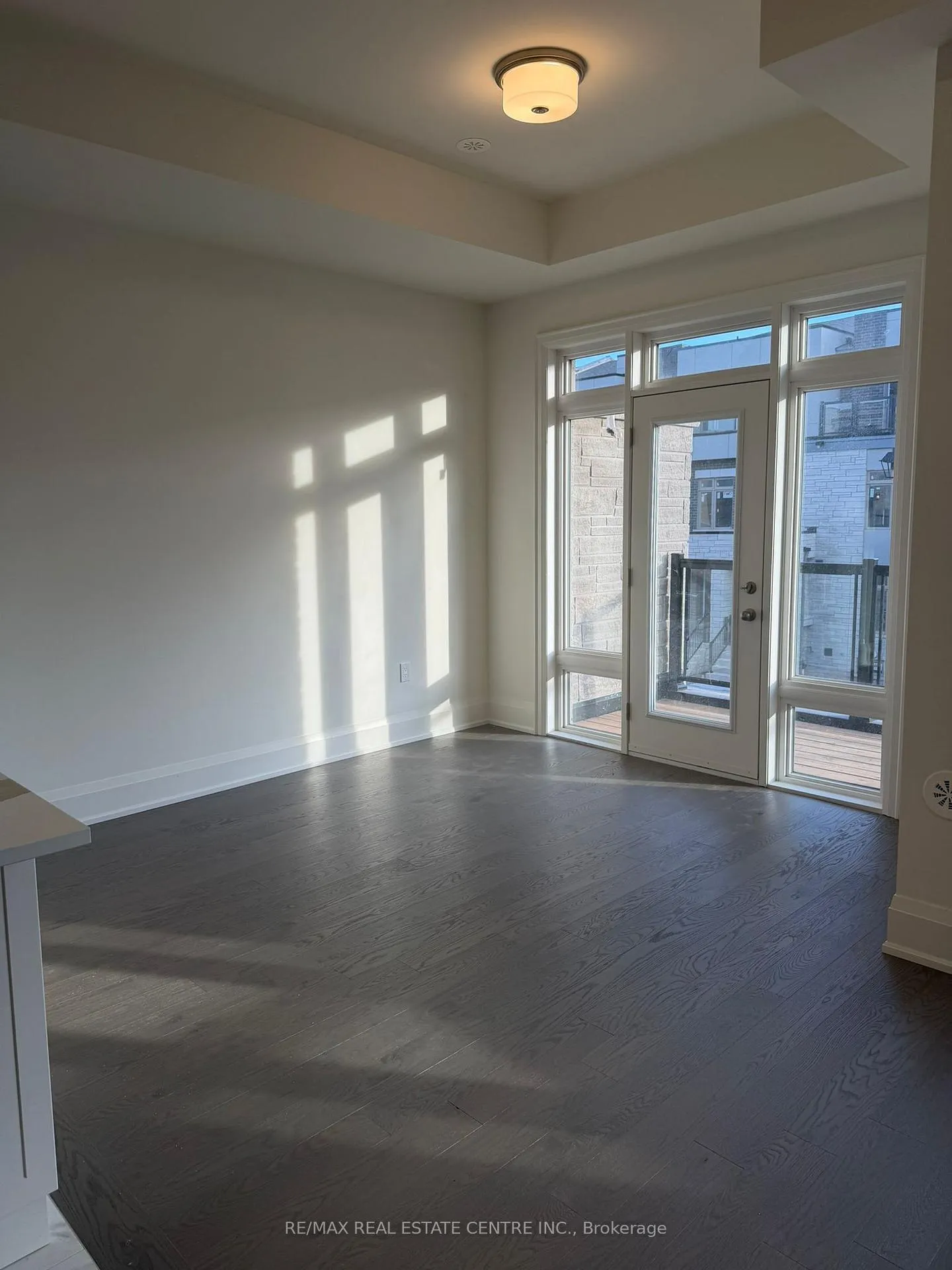 Photo 12 of 3315 Taha Gardens, Oakville, Glenorchy — HOMEH