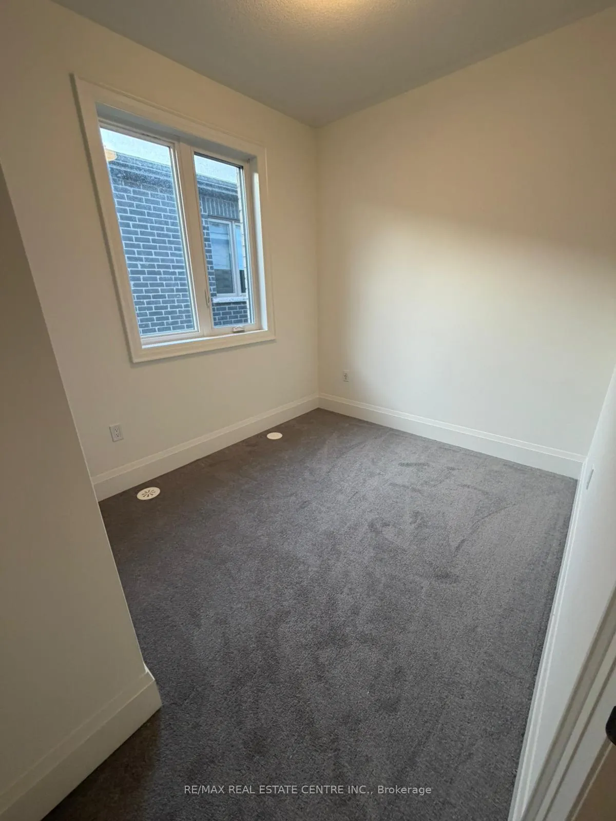 Photo 29 of 3315 Taha Gardens, Oakville, Glenorchy — HOMEH