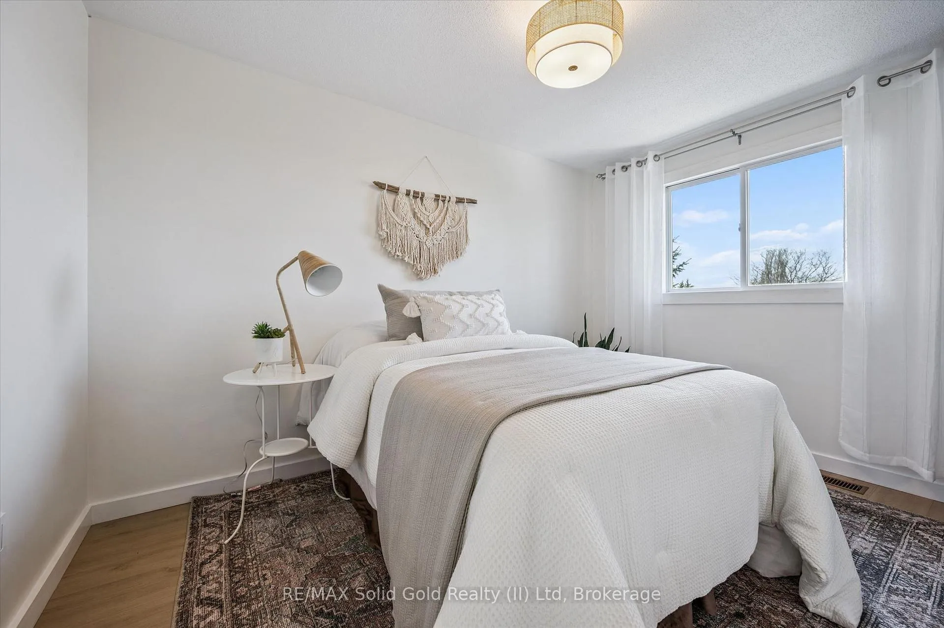Photo 19 of 185 Middlebury Drive, Waterloo — HOMEH