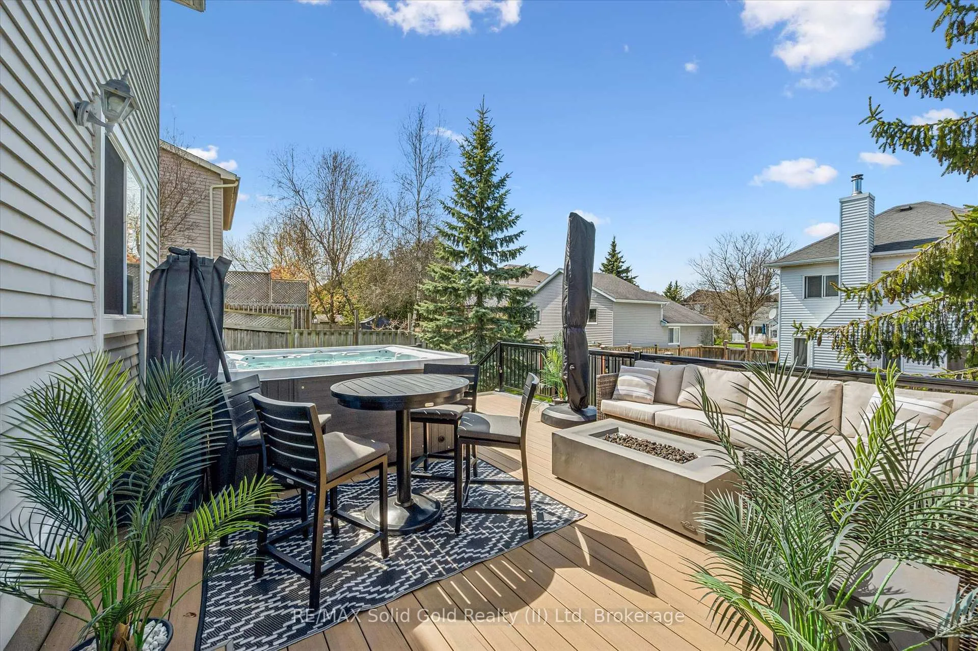 Photo 29 of 185 Middlebury Drive, Waterloo — HOMEH