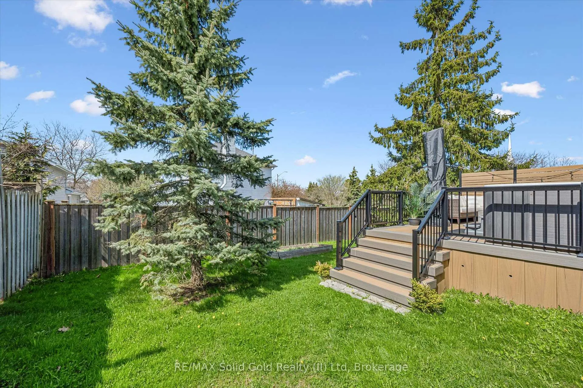 Photo 32 of 185 Middlebury Drive, Waterloo — HOMEH