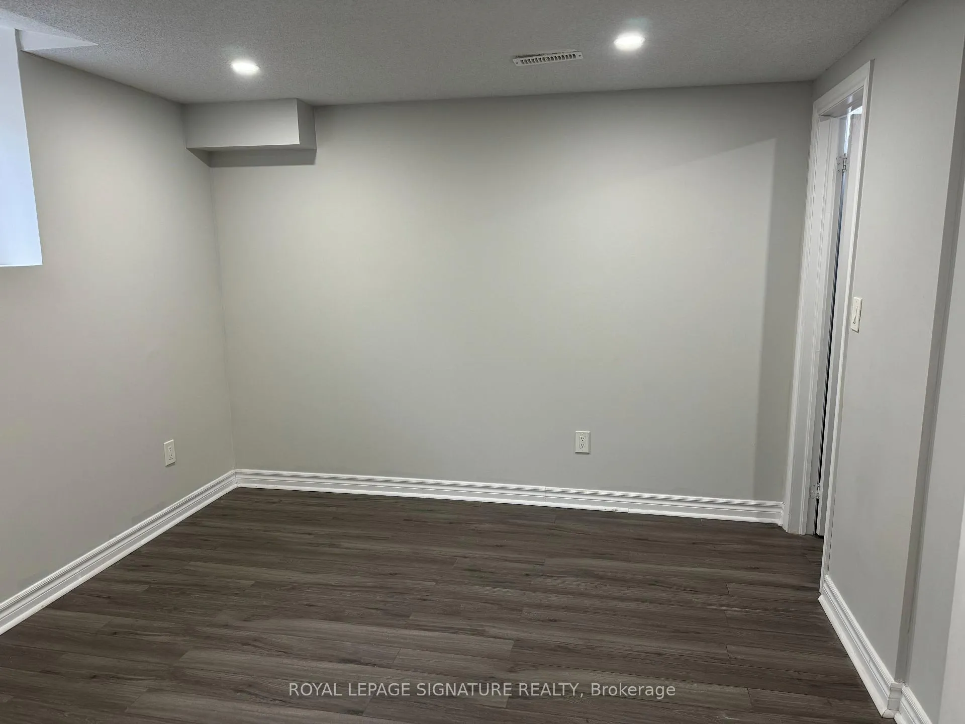 Photo 15 of Unit BSMT, 3 Tara Crescent, Markham, Cedarwood — HOMEH