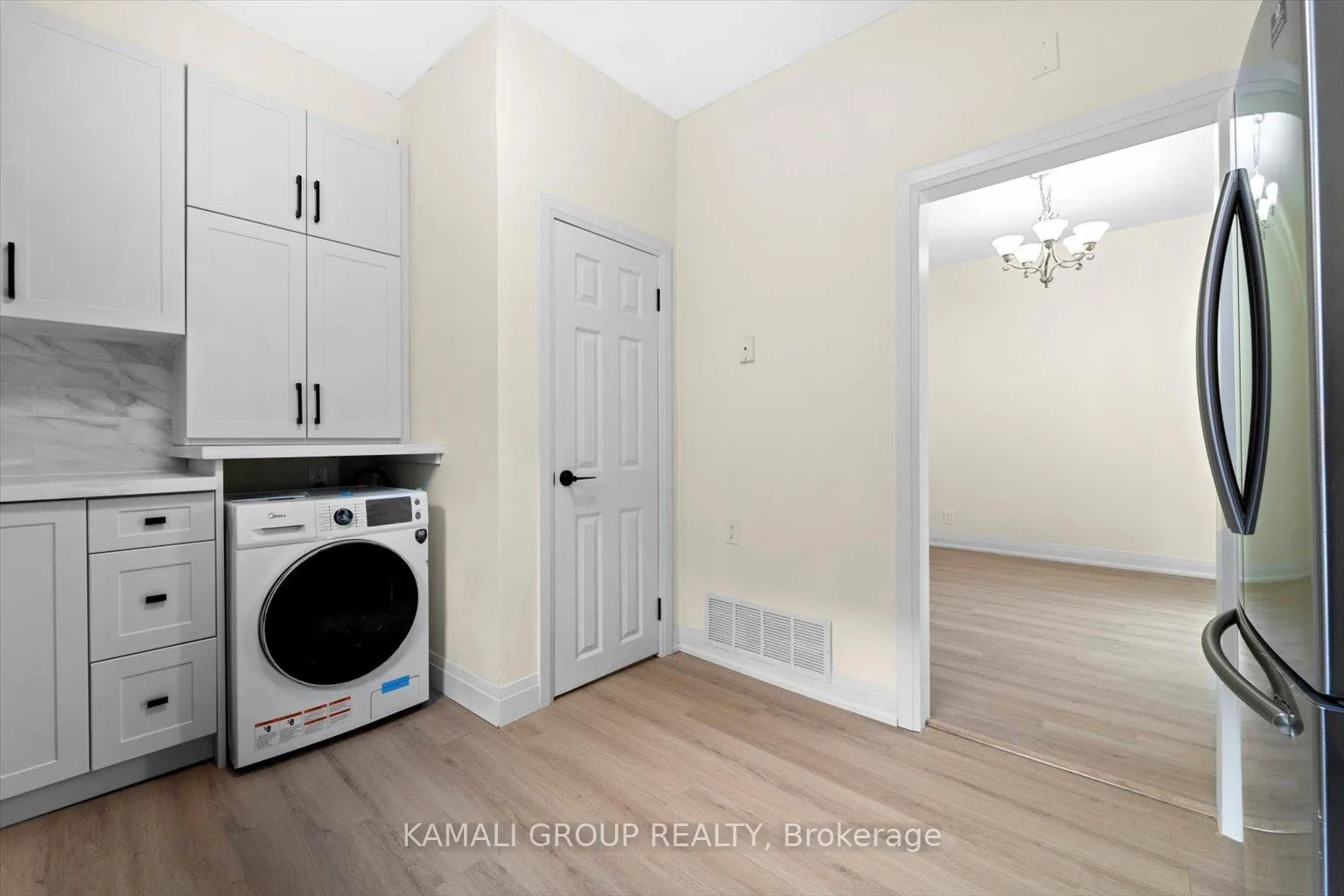 Photo 10 of 254 Bruce Street, Oshawa, Central — HOMEH