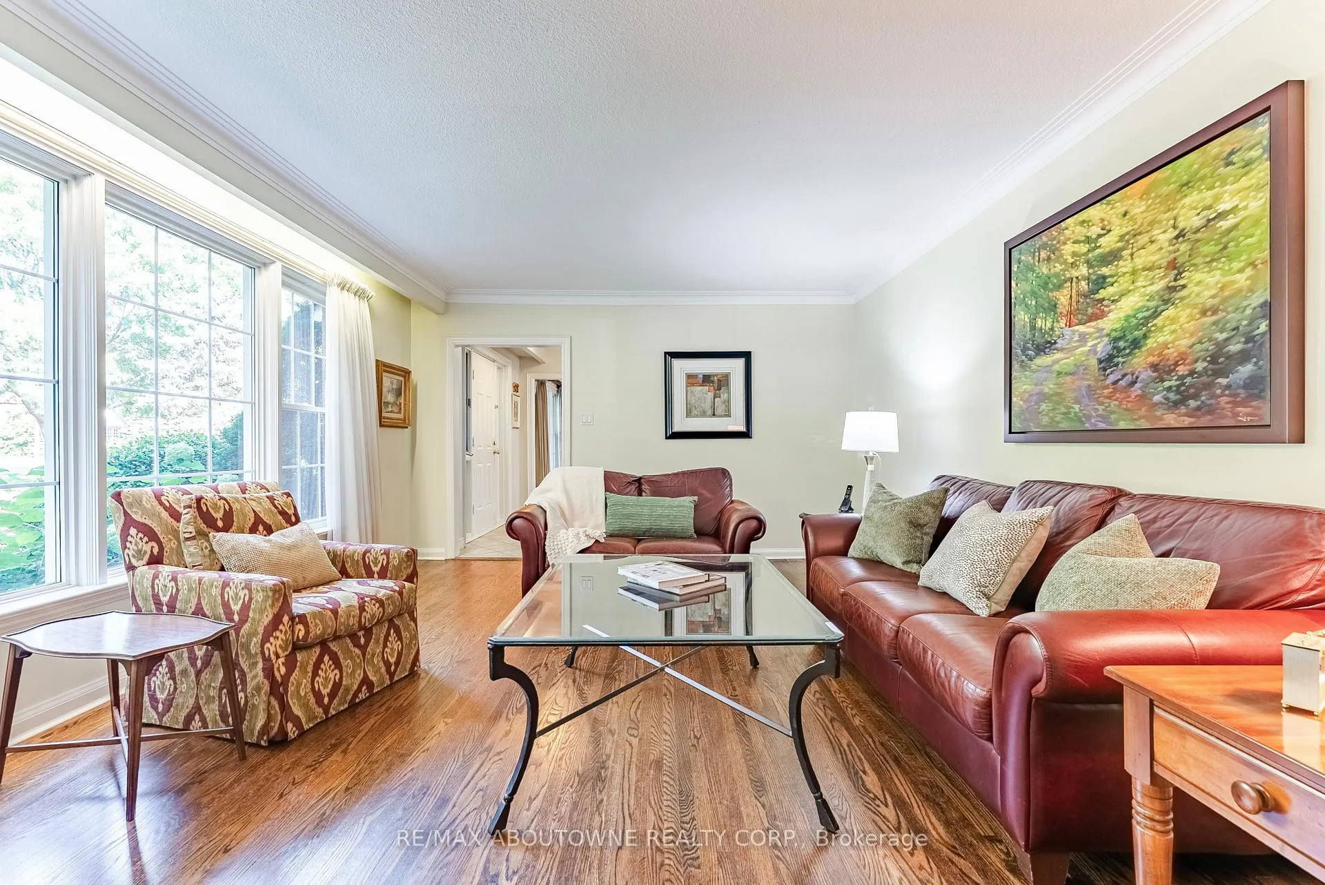 Photo 4 of 1284 Cleaver Drive, Oakville, Morrison — HOMEH