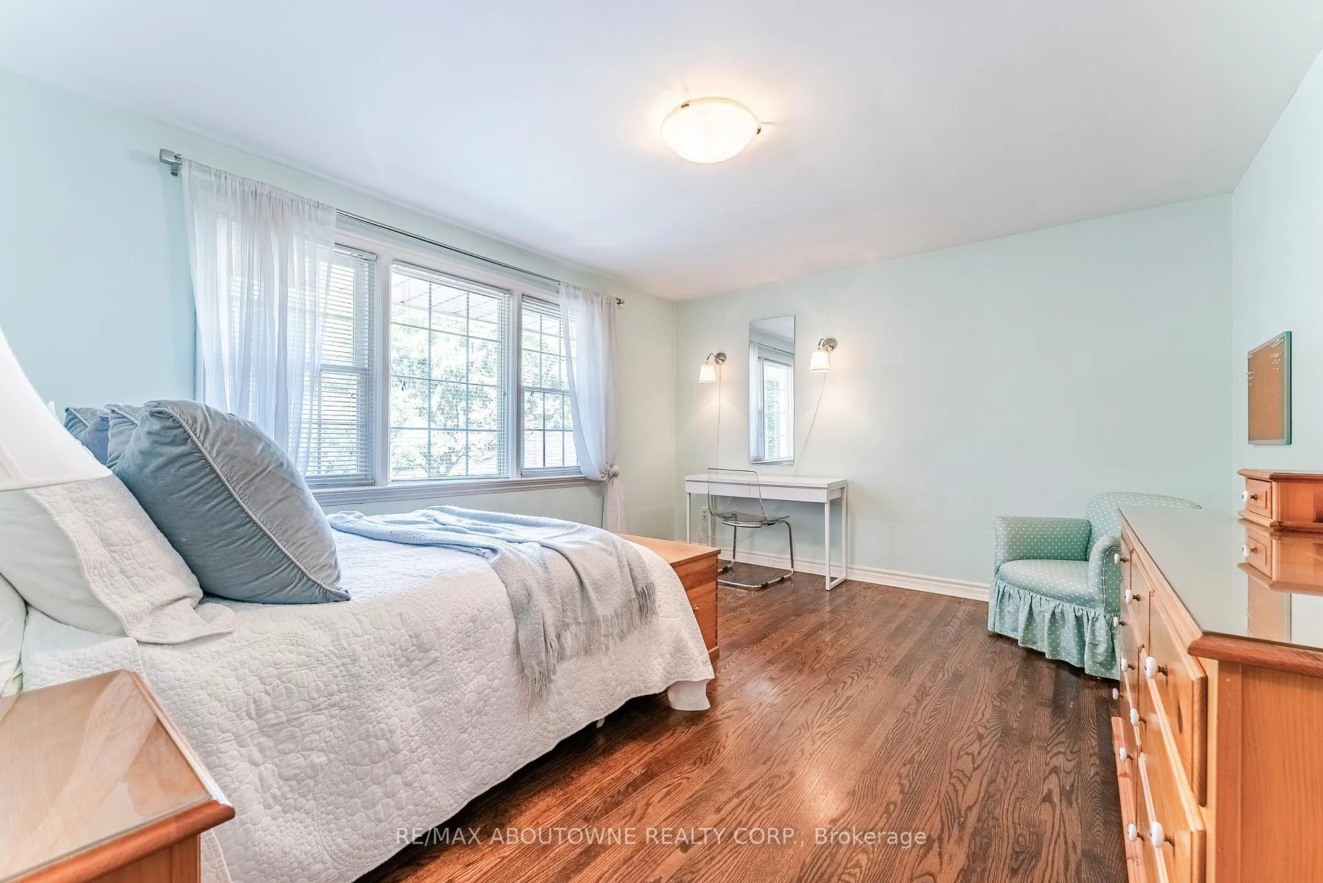 Photo 21 of 1284 Cleaver Drive, Oakville, Morrison — HOMEH