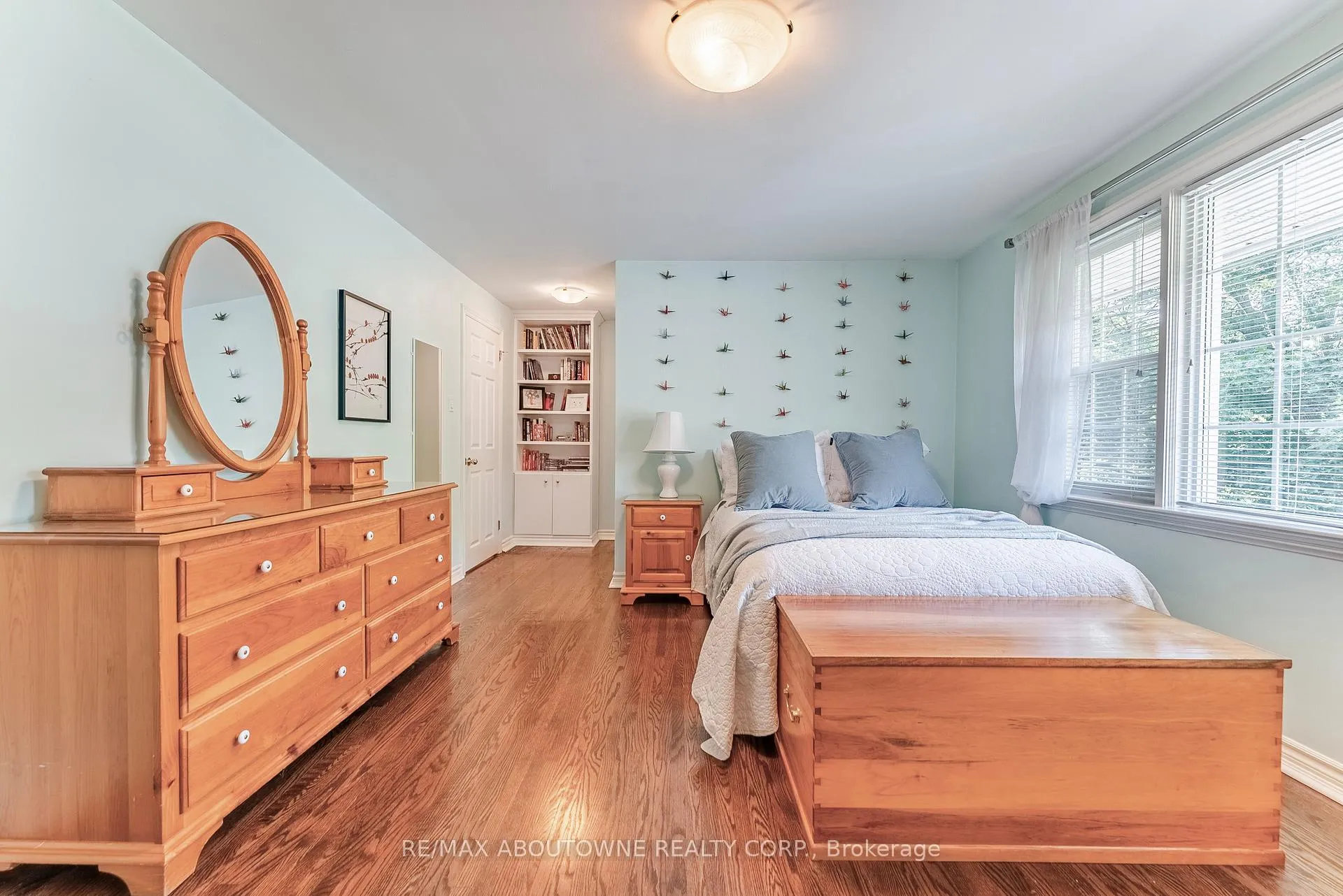 Photo 22 of 1284 Cleaver Drive, Oakville, Morrison — HOMEH