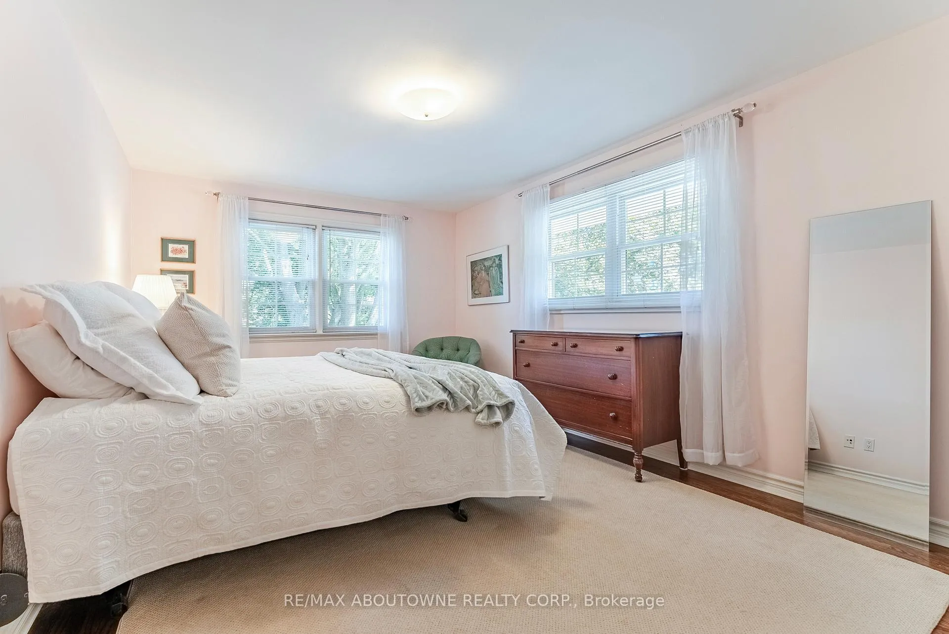 Photo 23 of 1284 Cleaver Drive, Oakville, Morrison — HOMEH