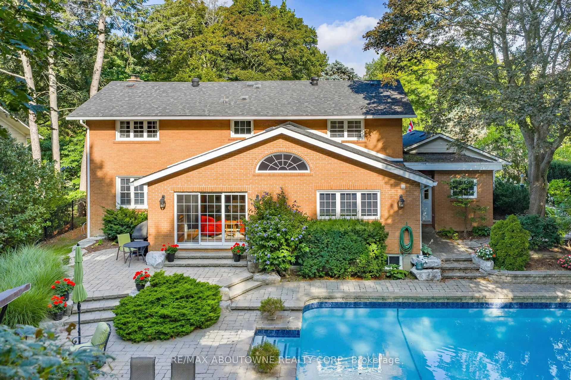Photo 30 of 1284 Cleaver Drive, Oakville, Morrison — HOMEH