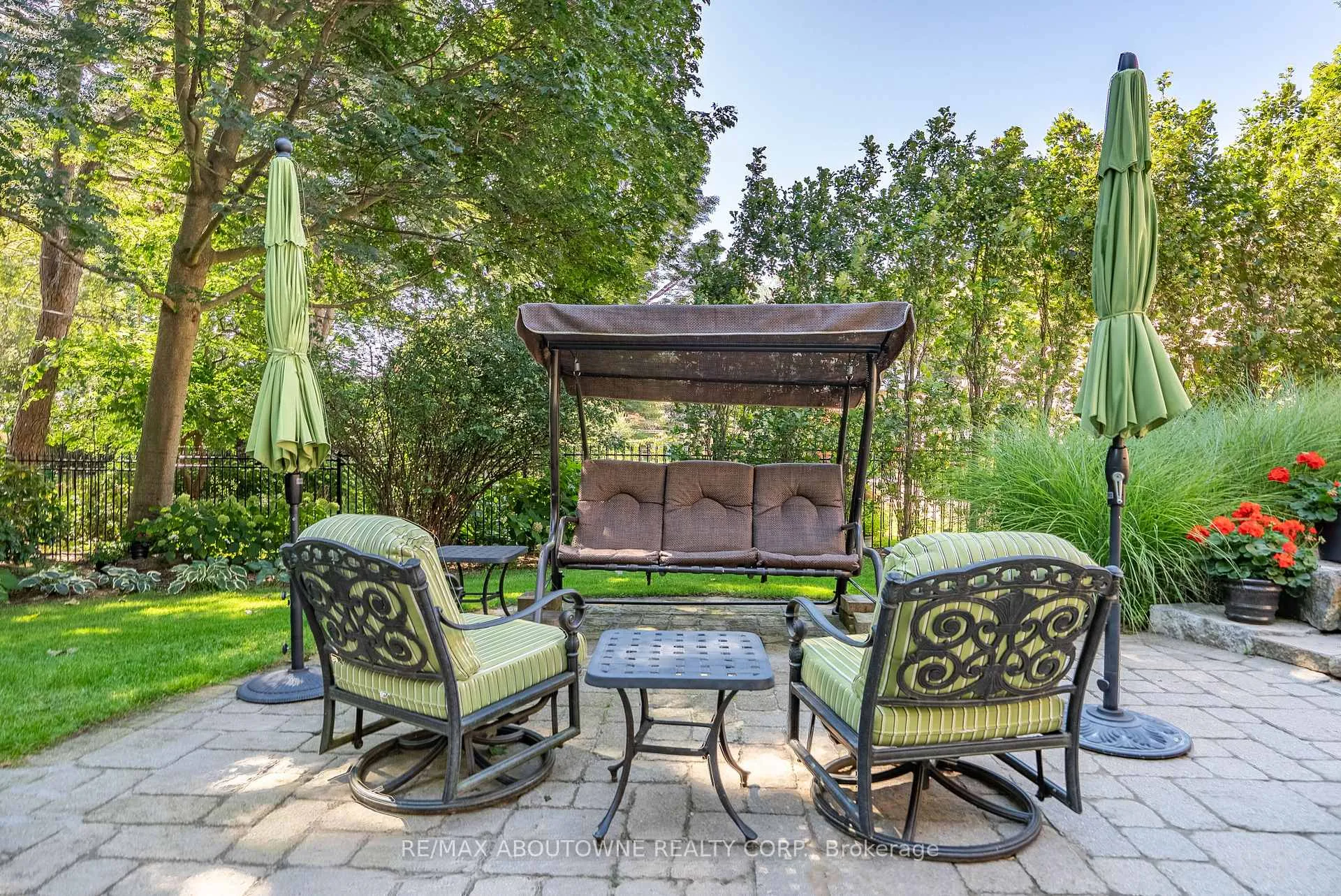 Photo 35 of 1284 Cleaver Drive, Oakville, Morrison — HOMEH
