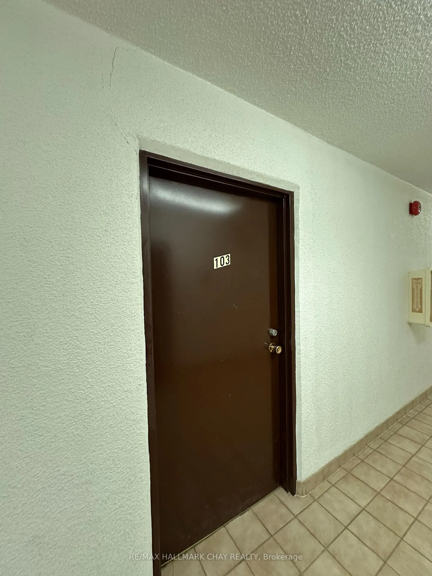 Photo 2 of Unit 103, 80 Grove Street E, Barrie, Wellington — HOMEH