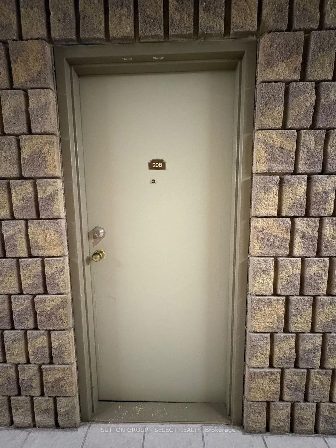 Photo 5 of Unit 208, 130 Park Avenue E, Chatham-Kent, Chatham — HOMEH