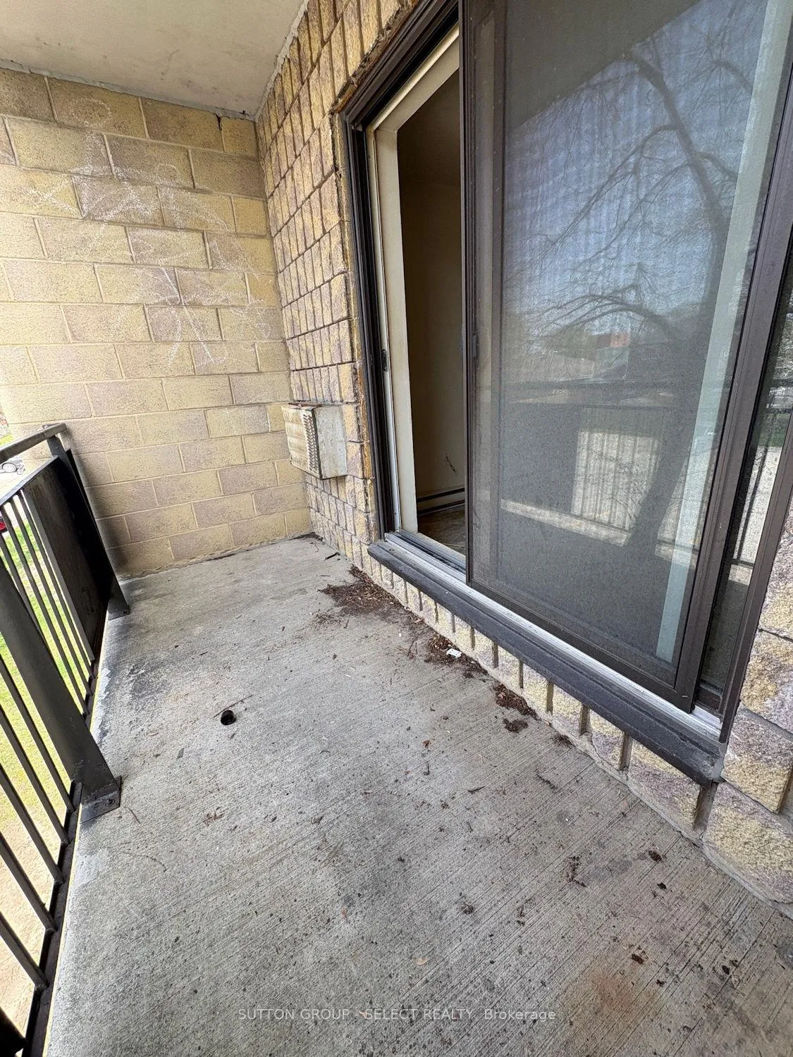 Photo 11 of Unit 208, 130 Park Avenue E, Chatham-Kent, Chatham — HOMEH