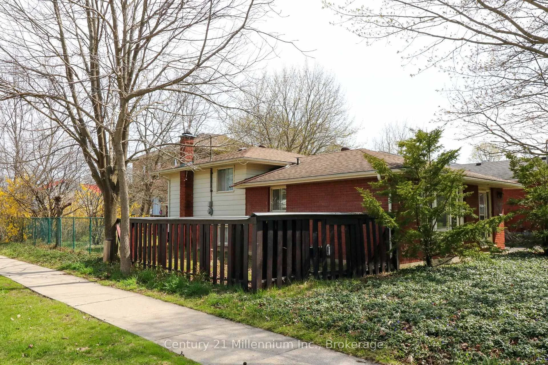 Photo 13 of 620 16th Street E, Owen Sound — HOMEH