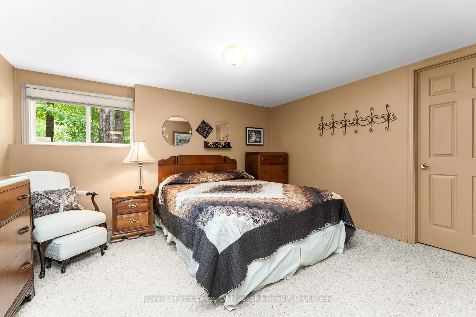Photo 24 of 168 Lakeshore Road, Burk's Falls — HOMEH