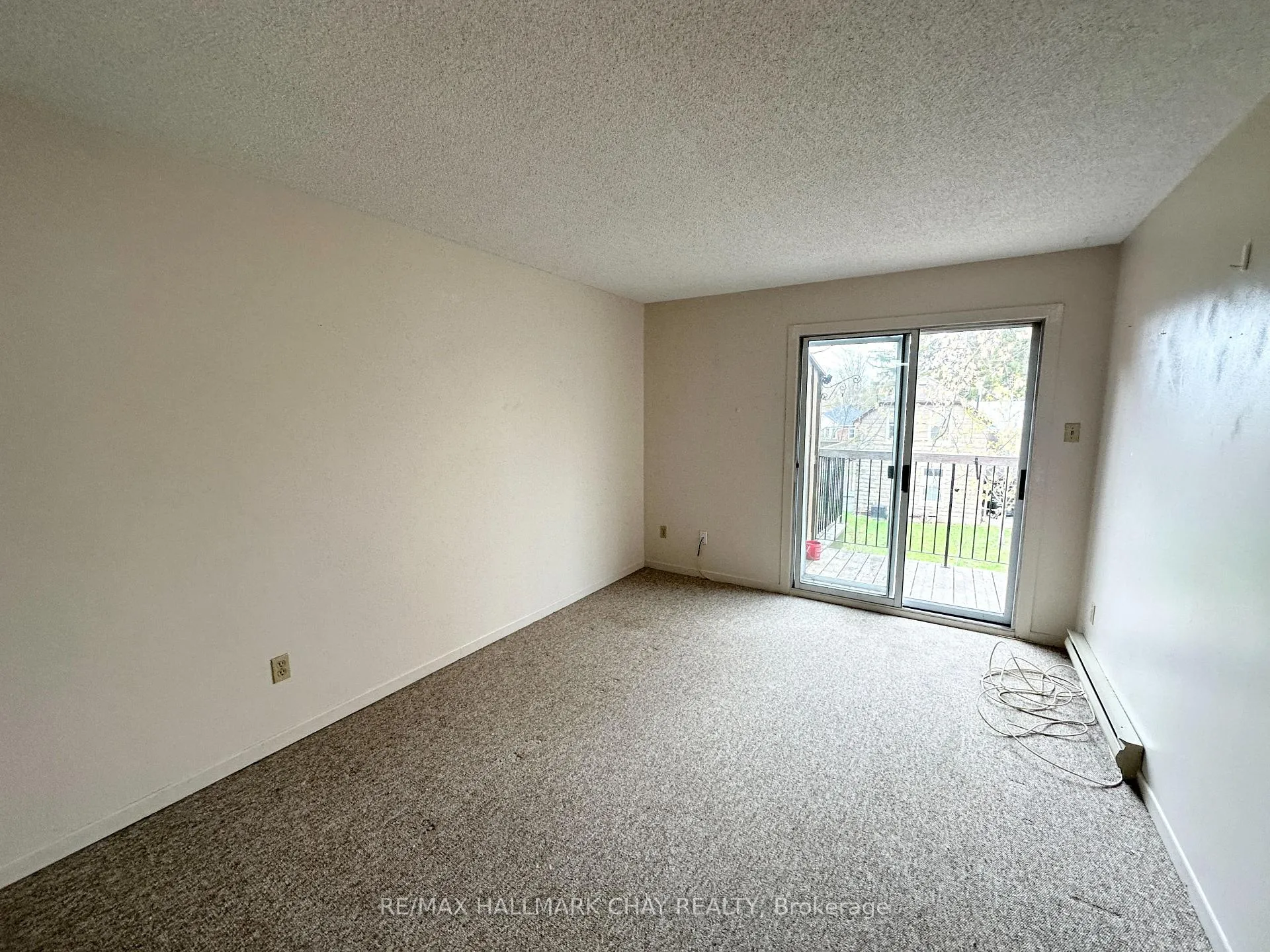 Photo 8 of Unit 204, 80 Grove Street E, Barrie, Wellington — HOMEH