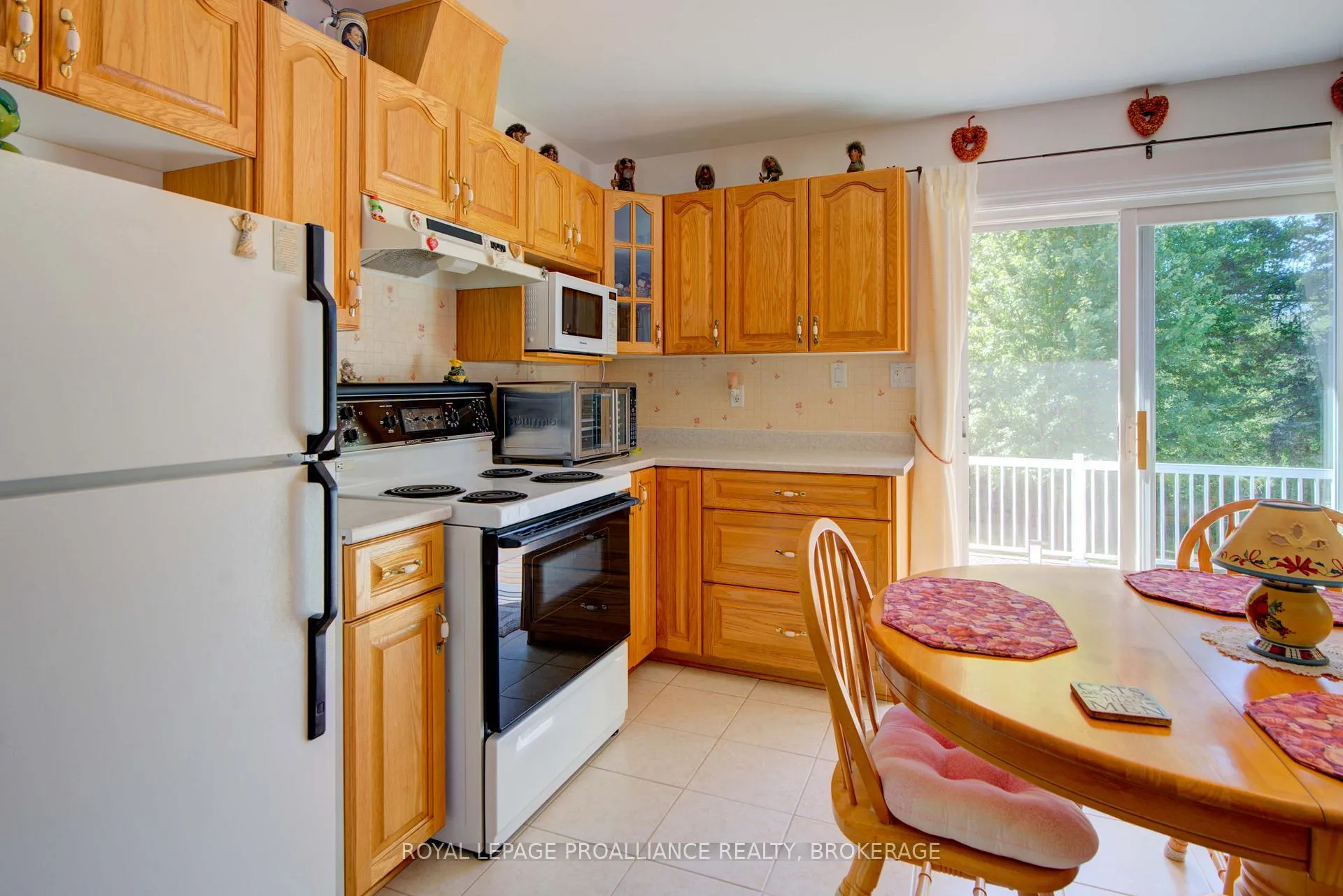 Photo 14 of 3561 Princess Street, Kingston, City Northwest — HOMEH