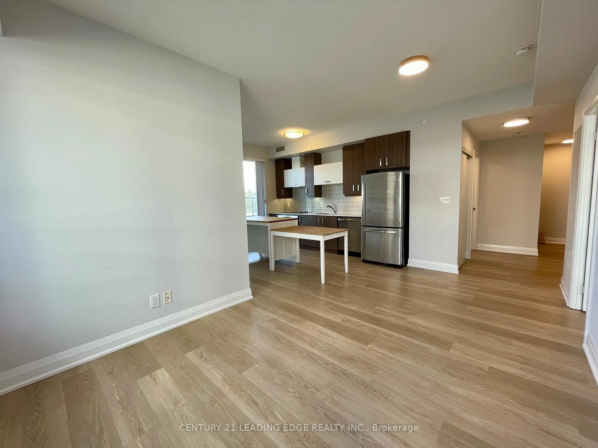 Photo 8 of Unit 316, 18 Uptown Drive, Markham, Unionville — HOMEH