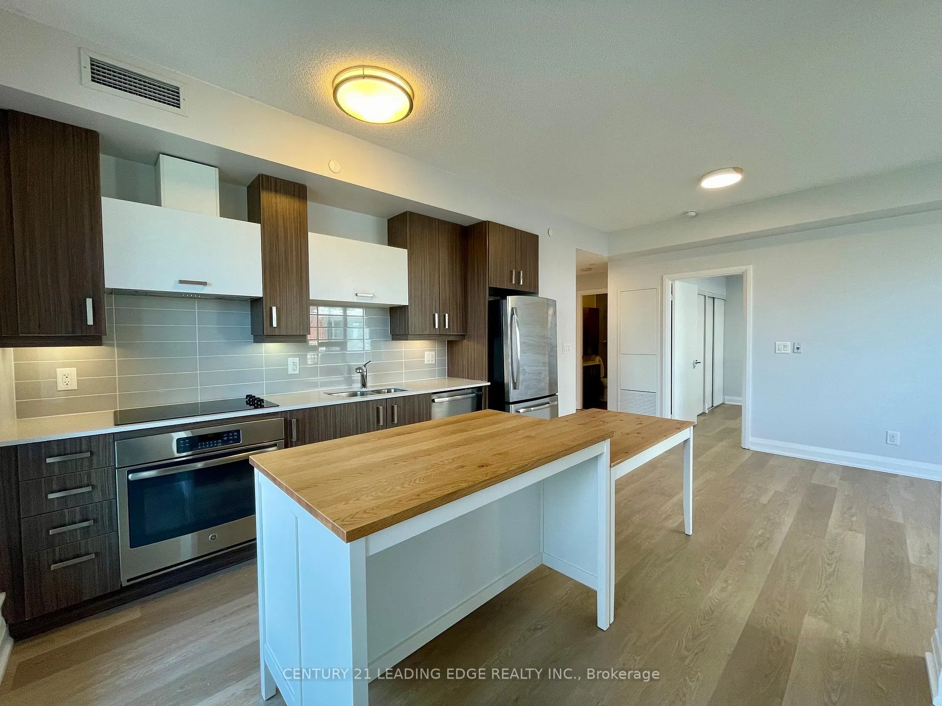Photo 12 of Unit 316, 18 Uptown Drive, Markham, Unionville — HOMEH