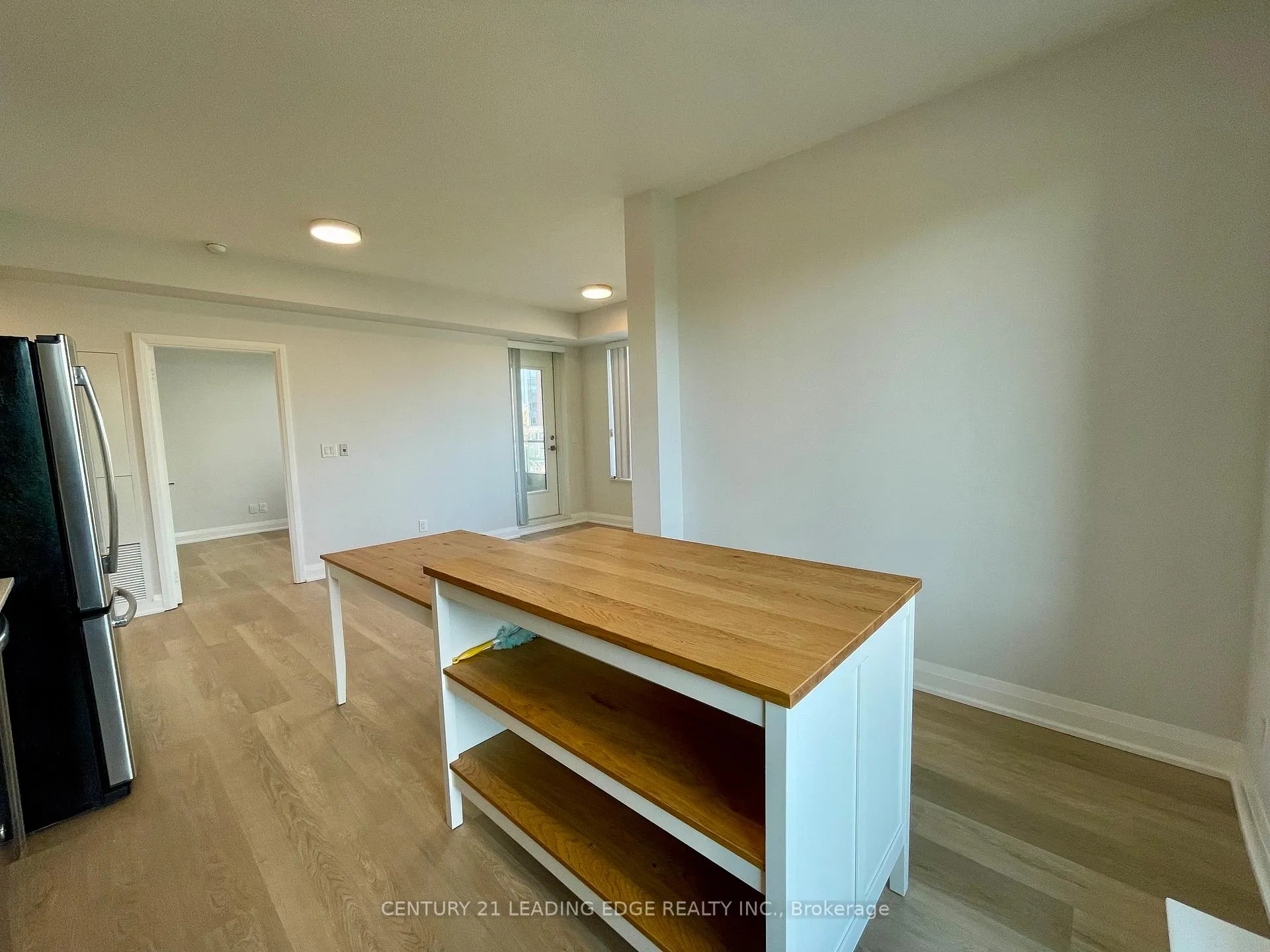 Photo 13 of Unit 316, 18 Uptown Drive, Markham, Unionville — HOMEH