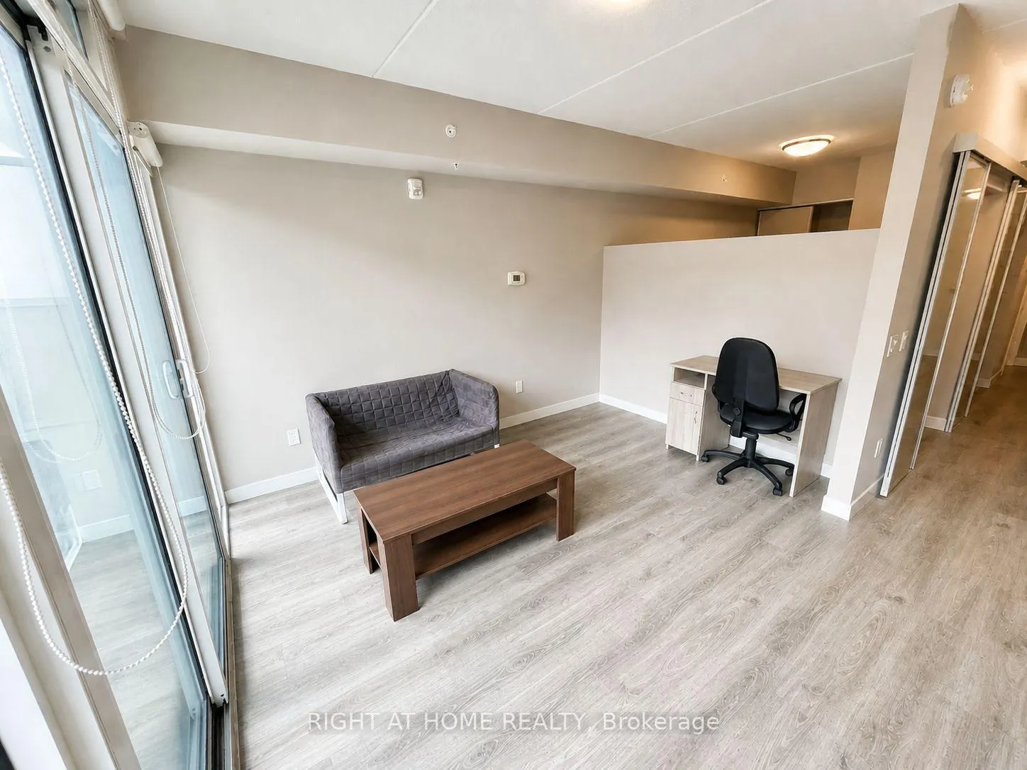 Photo 3 of Unit 421, 308 Lester Street, Waterloo — HOMEH