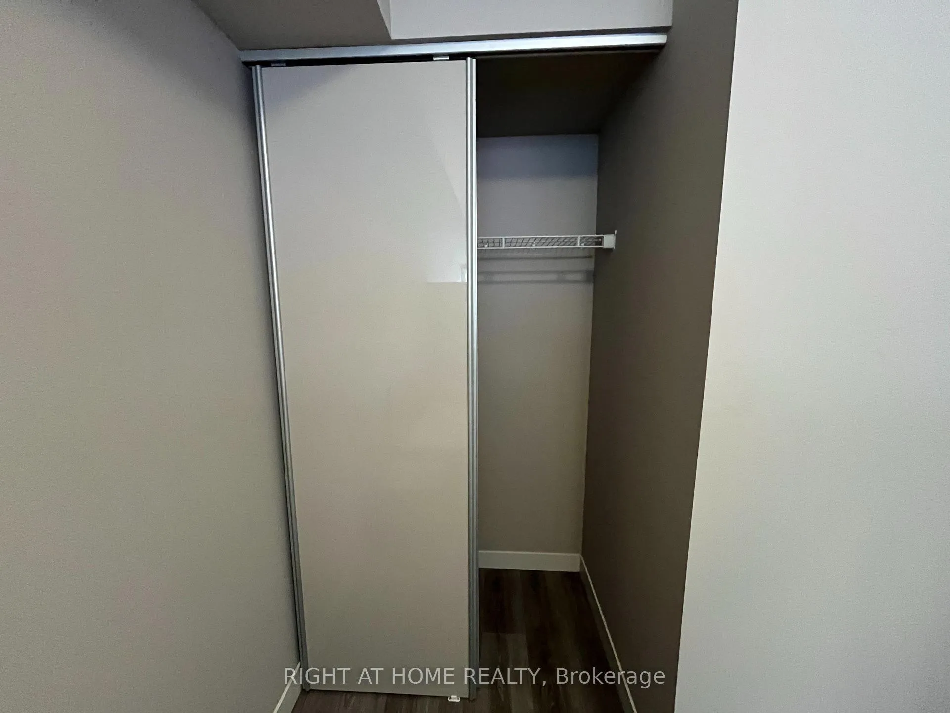 Photo 8 of Unit 421, 308 Lester Street, Waterloo — HOMEH