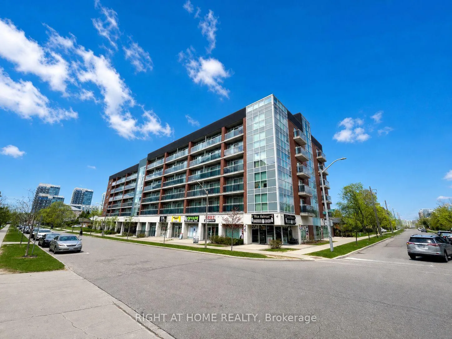 Photo 19 of Unit 421, 308 Lester Street, Waterloo — HOMEH