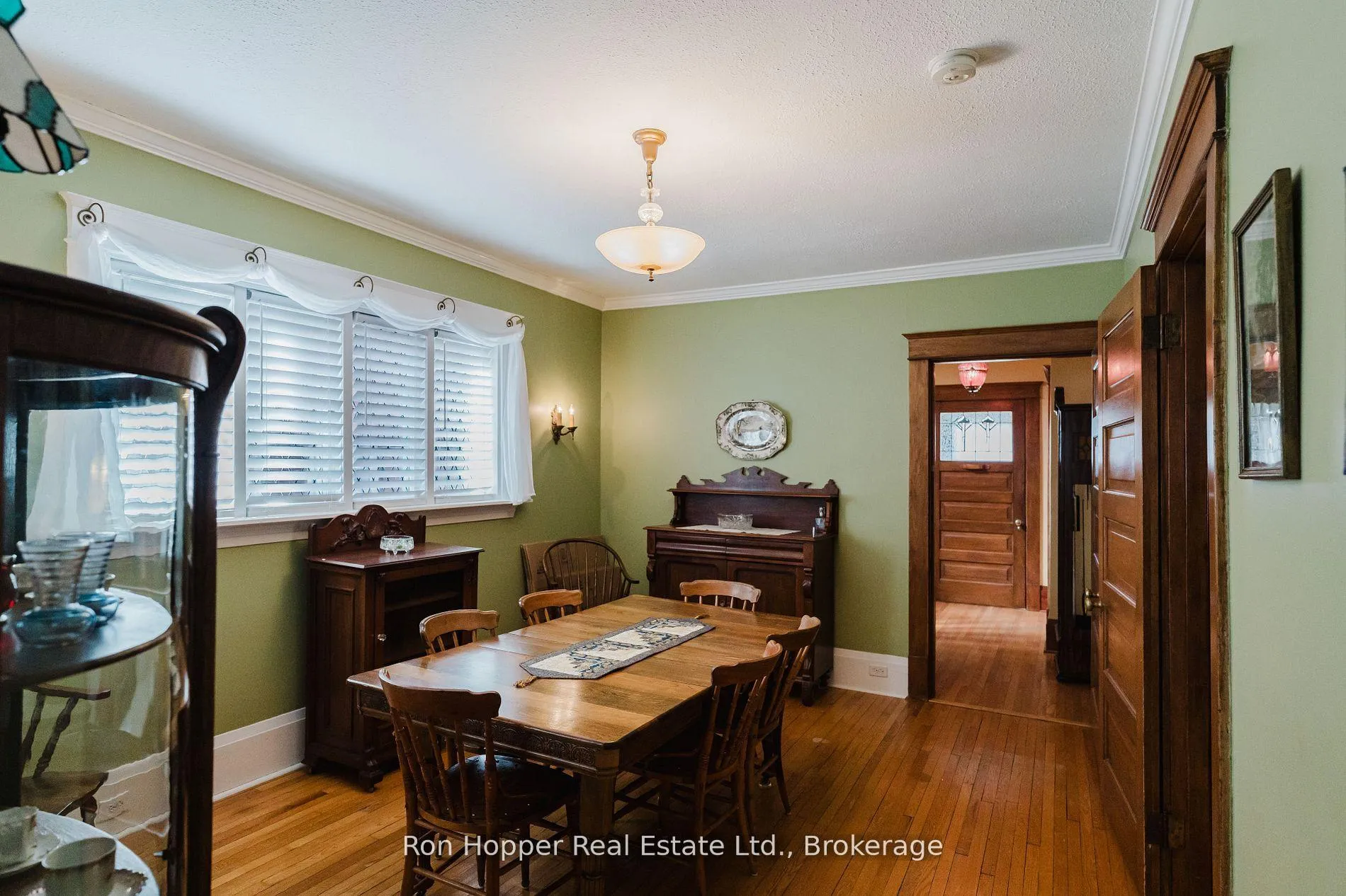 Photo 11 of 525 9th Street E, Owen Sound — HOMEH