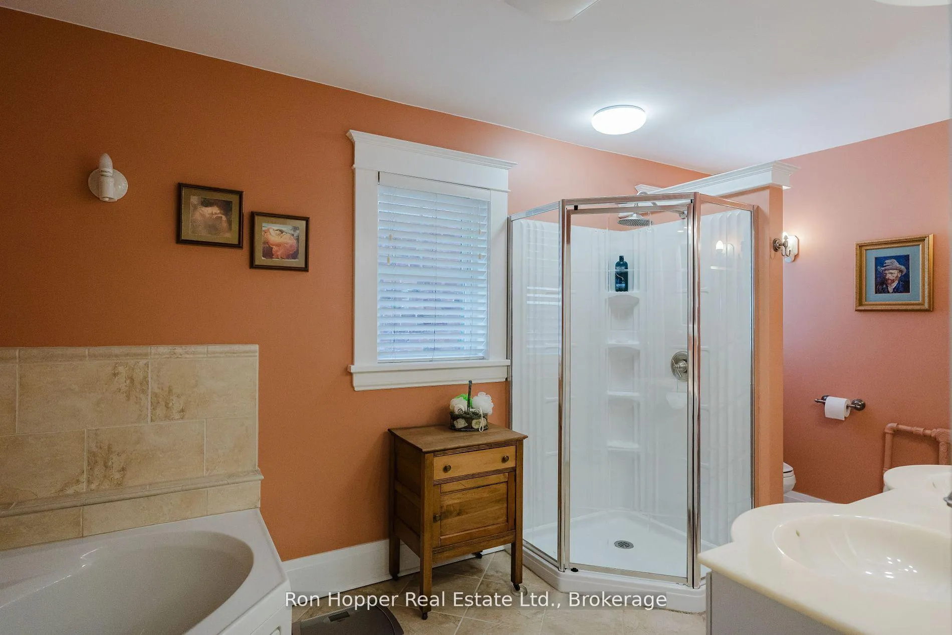 Photo 19 of 525 9th Street E, Owen Sound — HOMEH