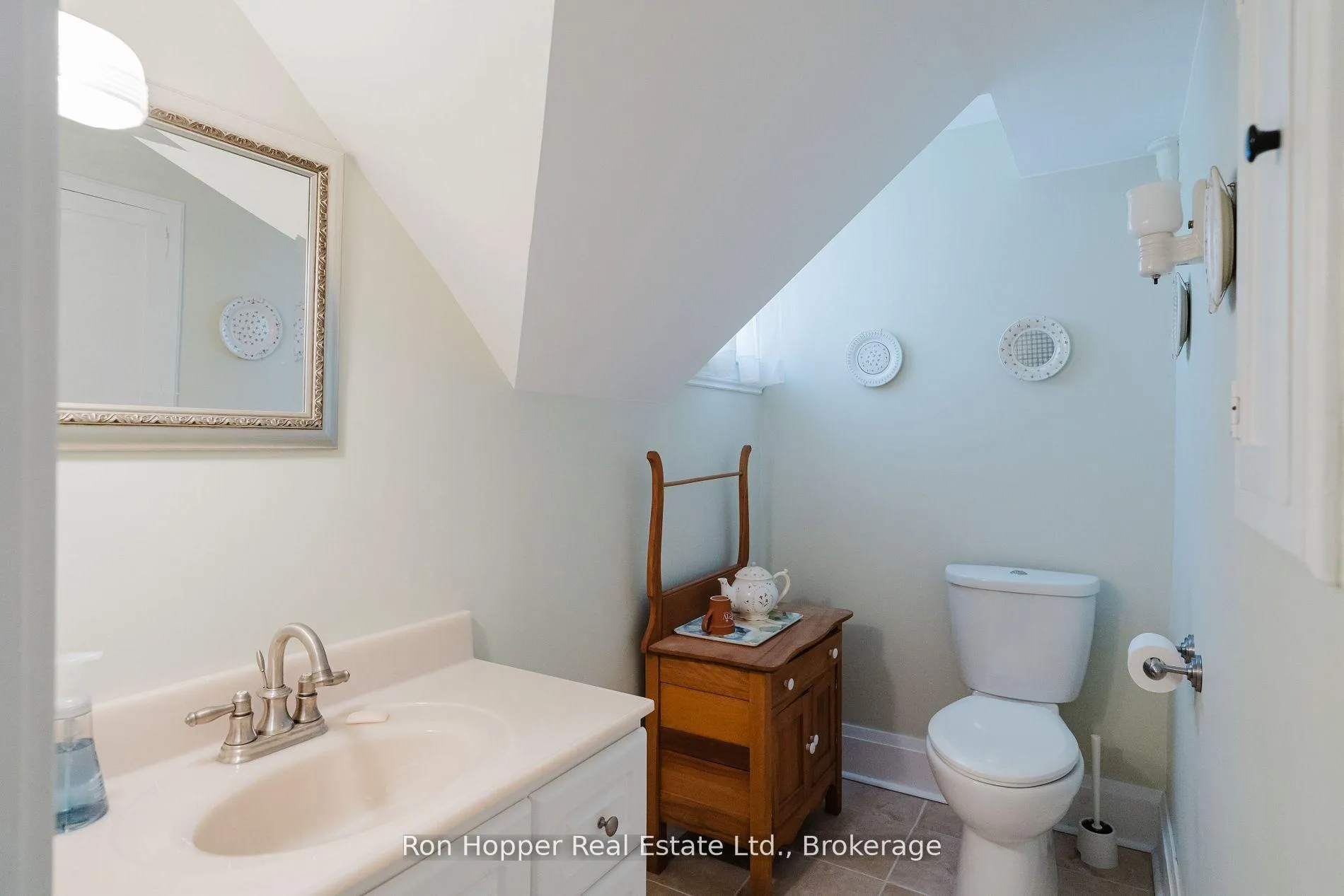 Photo 25 of 525 9th Street E, Owen Sound — HOMEH